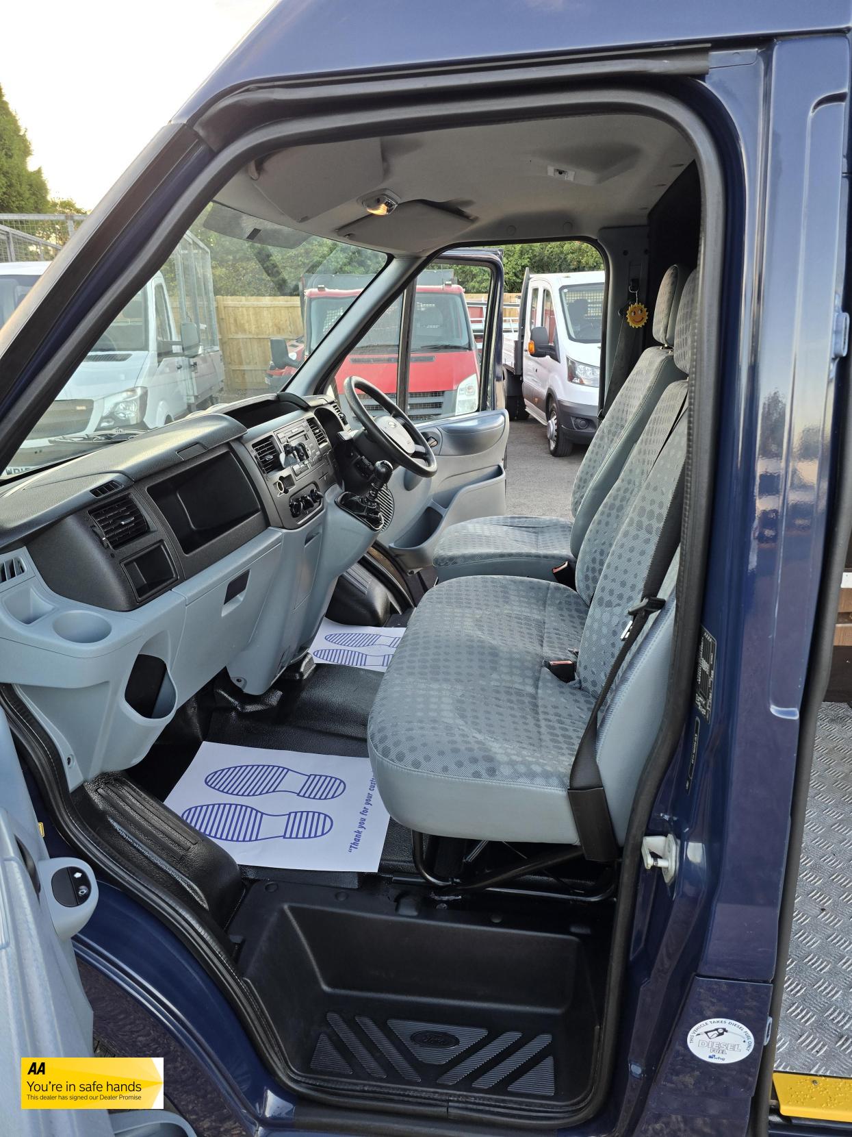 Ford Transit 2.2 TDCi 350 Panel Van 3dr Diesel Manual FWD L2 H3 (209 g/km, 123 bhp)