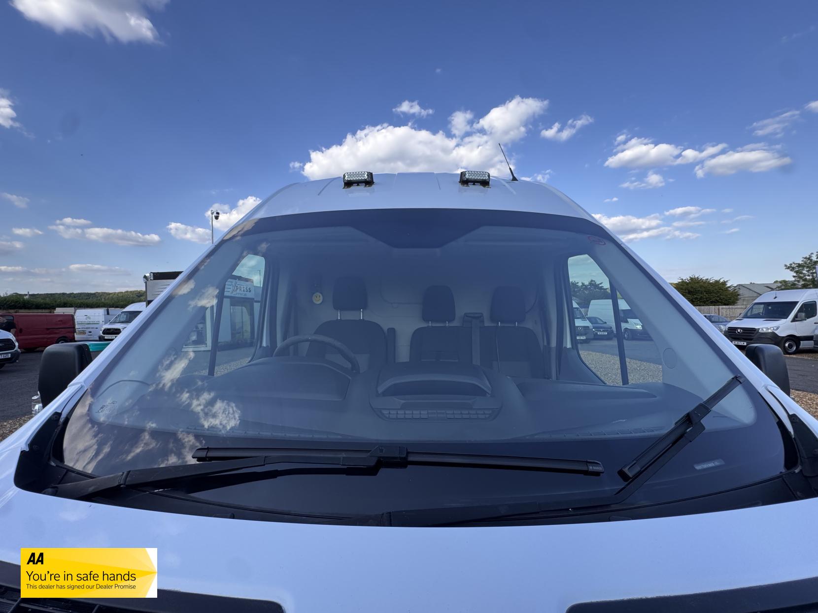 Ford Transit 2.2 TDCi 350 Panel Van 5dr Diesel Manual RWD L2 H3 Euro 5 (125 ps)