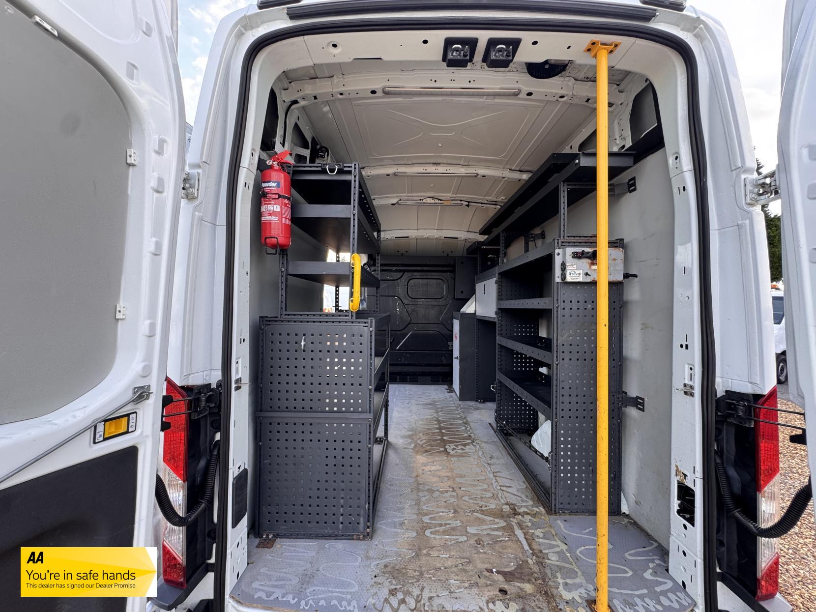 Ford Transit 2.2 TDCi 350 Panel Van 5dr Diesel Manual RWD L2 H3 Euro 5 (125 ps)