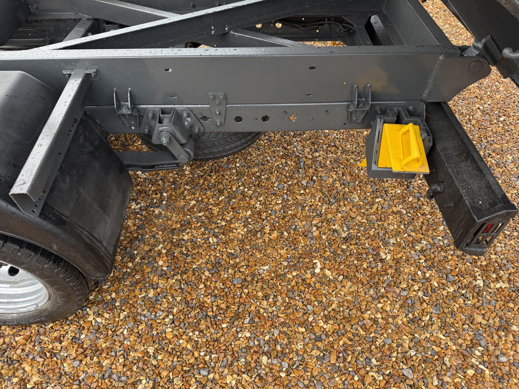 Nissan NT400 Cabstar 3.0 dCi 35.13 Tipper Double Cab 4dr Diesel Manual L2 Euro 6 (130 ps)