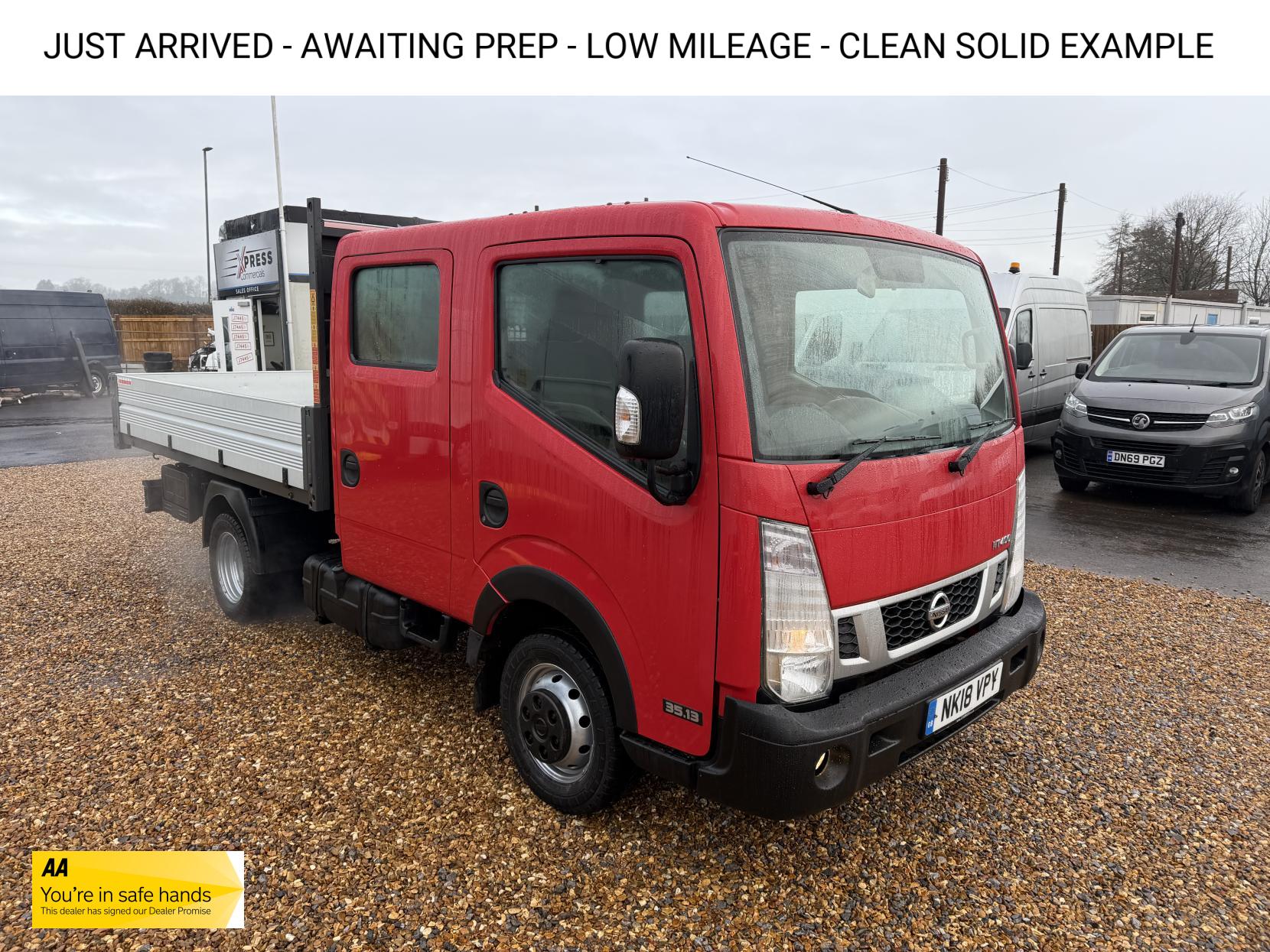 Nissan NT400 Cabstar 3.0 dCi 35.13 Tipper Double Cab 4dr Diesel Manual L2 Euro 6 (130 ps)