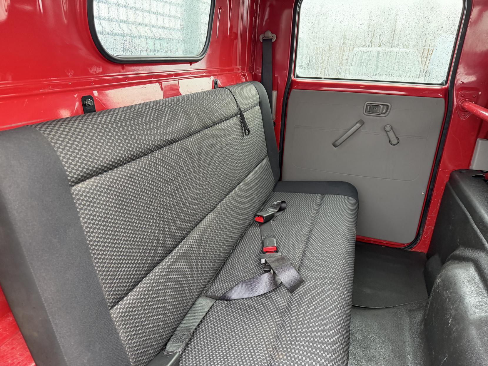 Nissan NT400 Cabstar 3.0 dCi 35.13 Tipper Double Cab 4dr Diesel Manual L2 Euro 6 (130 ps)