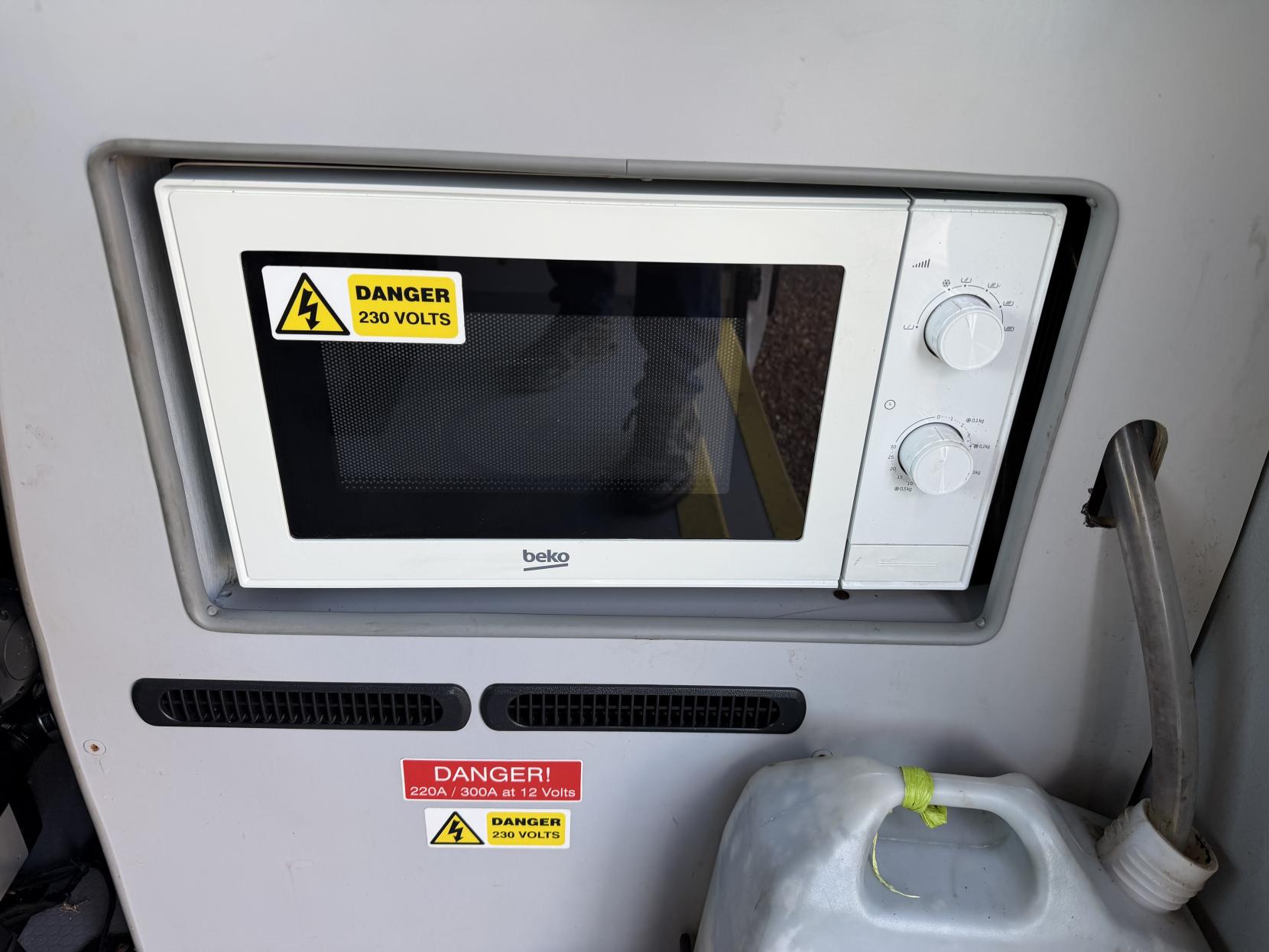 Vauxhall Movano 2.3 CDTi 3500 Panel Van 5dr Diesel Manual FWD L2 H2 Euro 6 (130 ps)