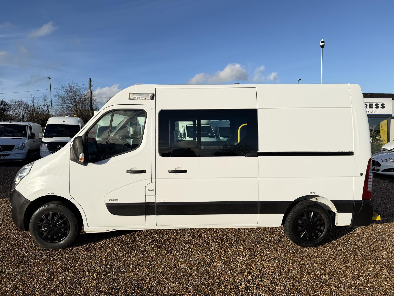 Vauxhall Movano 2.3 CDTi 3500 Panel Van 5dr Diesel Manual FWD L2 H2 Euro 6 (130 ps)