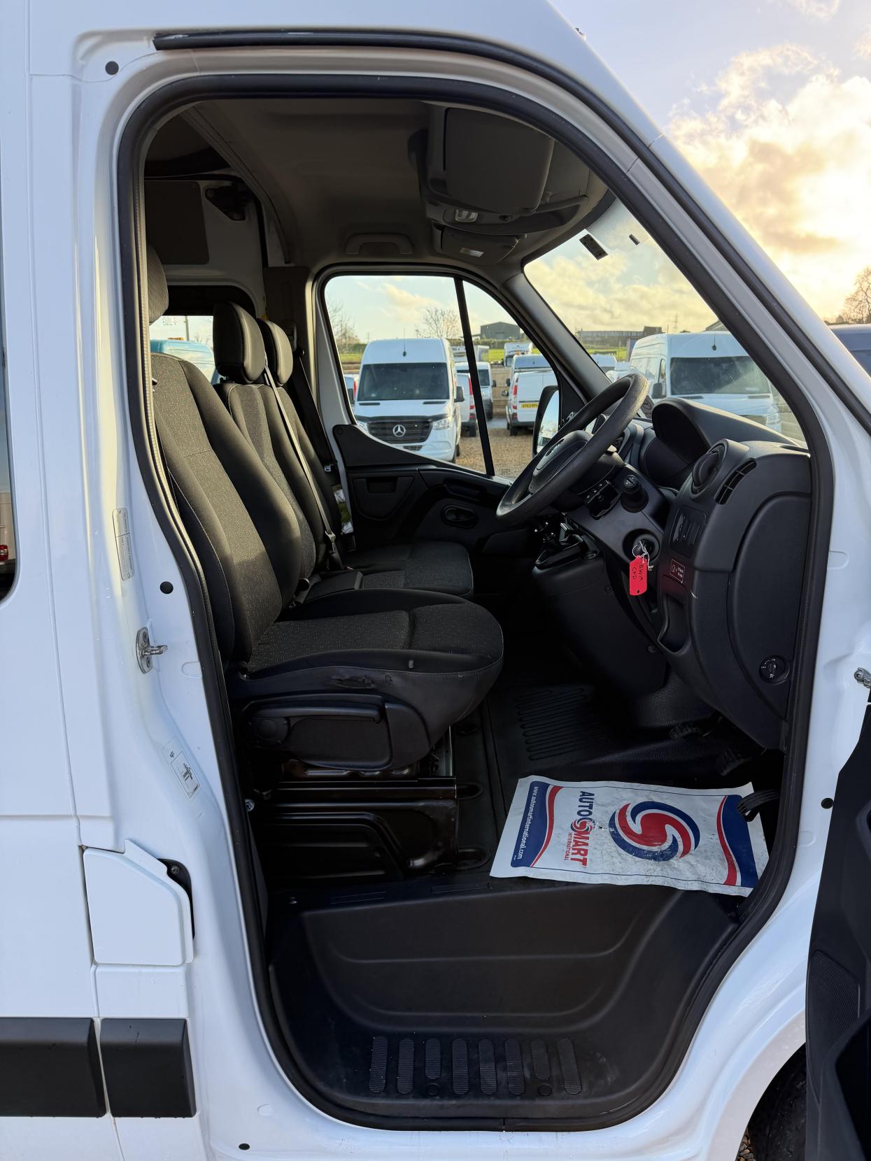 Vauxhall Movano 2.3 CDTi 3500 Panel Van 5dr Diesel Manual FWD L2 H2 Euro 6 (130 ps)