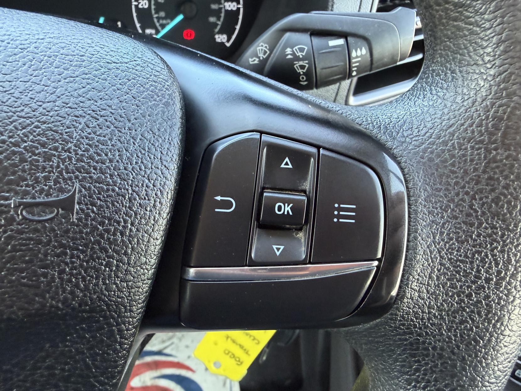 Ford Transit Custom 2.0 280 EcoBlue Leader Crew Van Double Cab 5dr Diesel Manual L1 H1 Euro 6 (s/s) (105 ps)