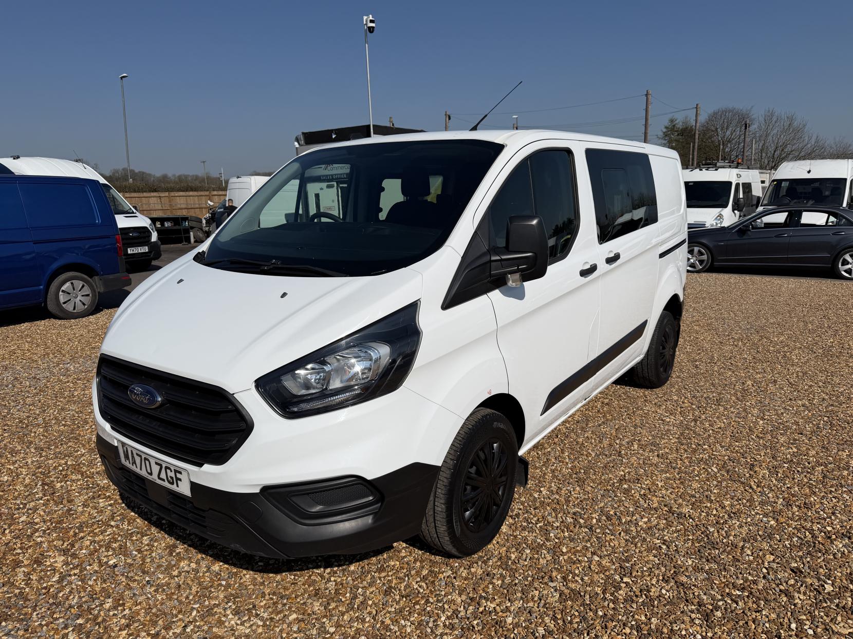 Ford Transit Custom 2.0 280 EcoBlue Leader Crew Van Double Cab 5dr Diesel Manual L1 H1 Euro 6 (s/s) (105 ps)