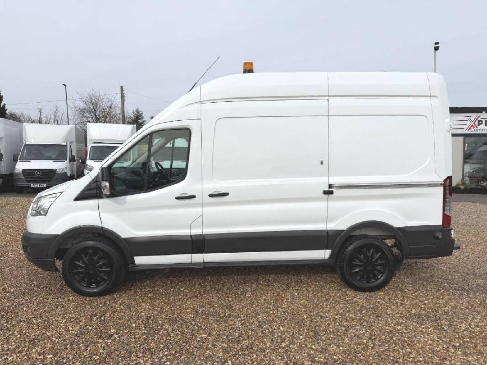 Ford Transit 2.2 TDCi 350 Panel Van 5dr Diesel Manual RWD L2 H3 Euro 5 (155 ps)