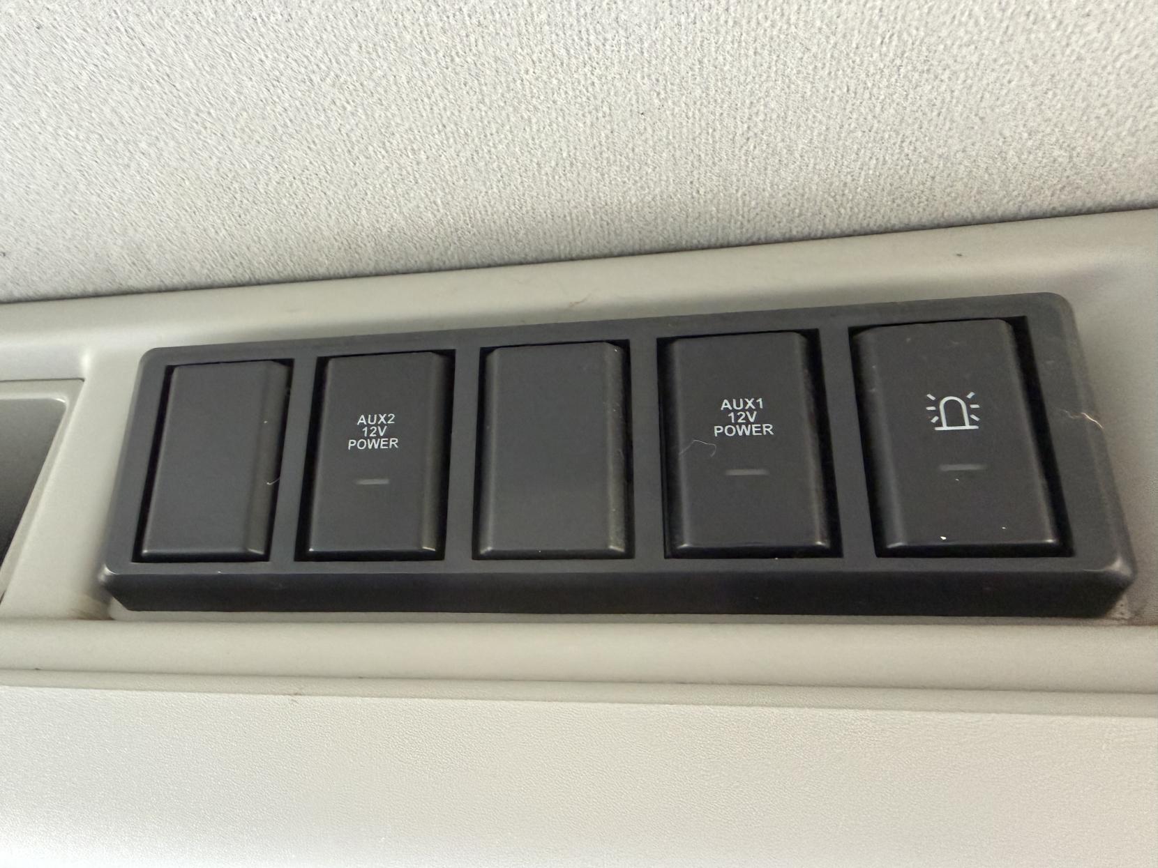 Ford Transit 2.2 TDCi 350 Panel Van 5dr Diesel Manual RWD L2 H3 Euro 5 (155 ps)