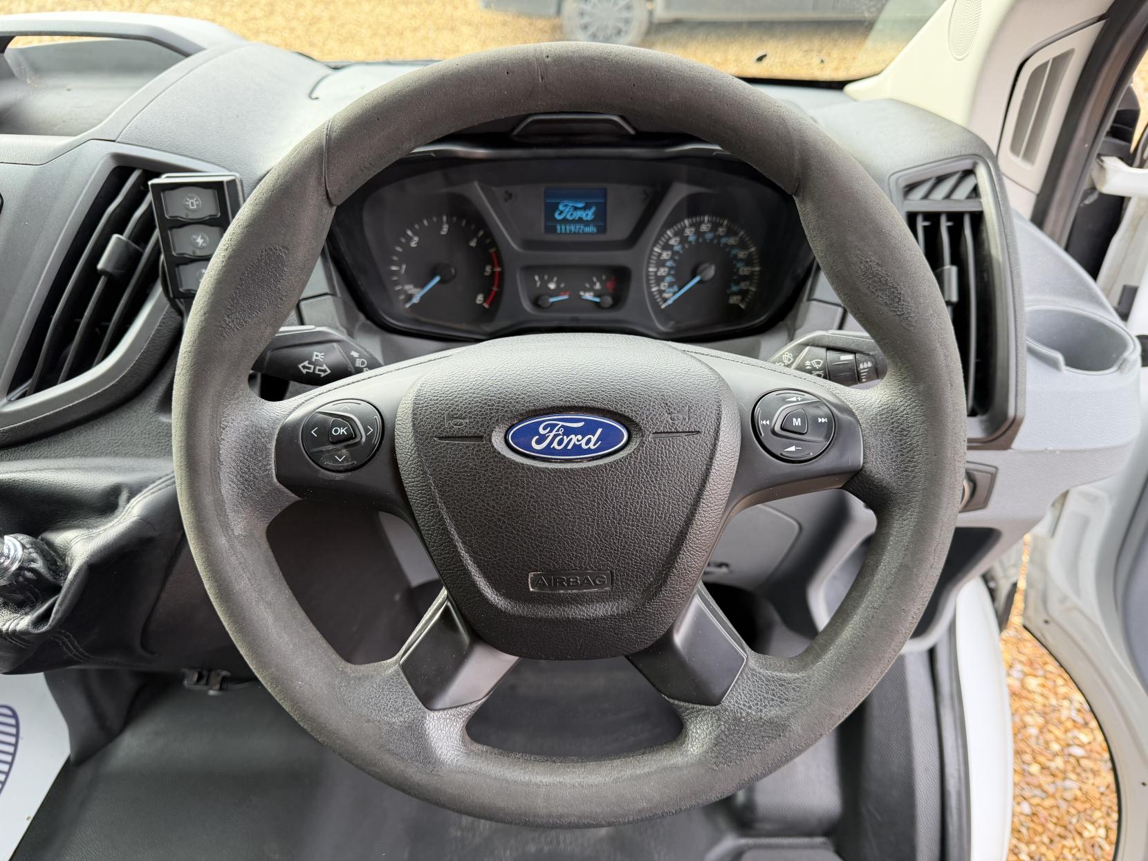 Ford Transit 2.2 TDCi 350 Panel Van 5dr Diesel Manual RWD L2 H3 Euro 5 (155 ps)
