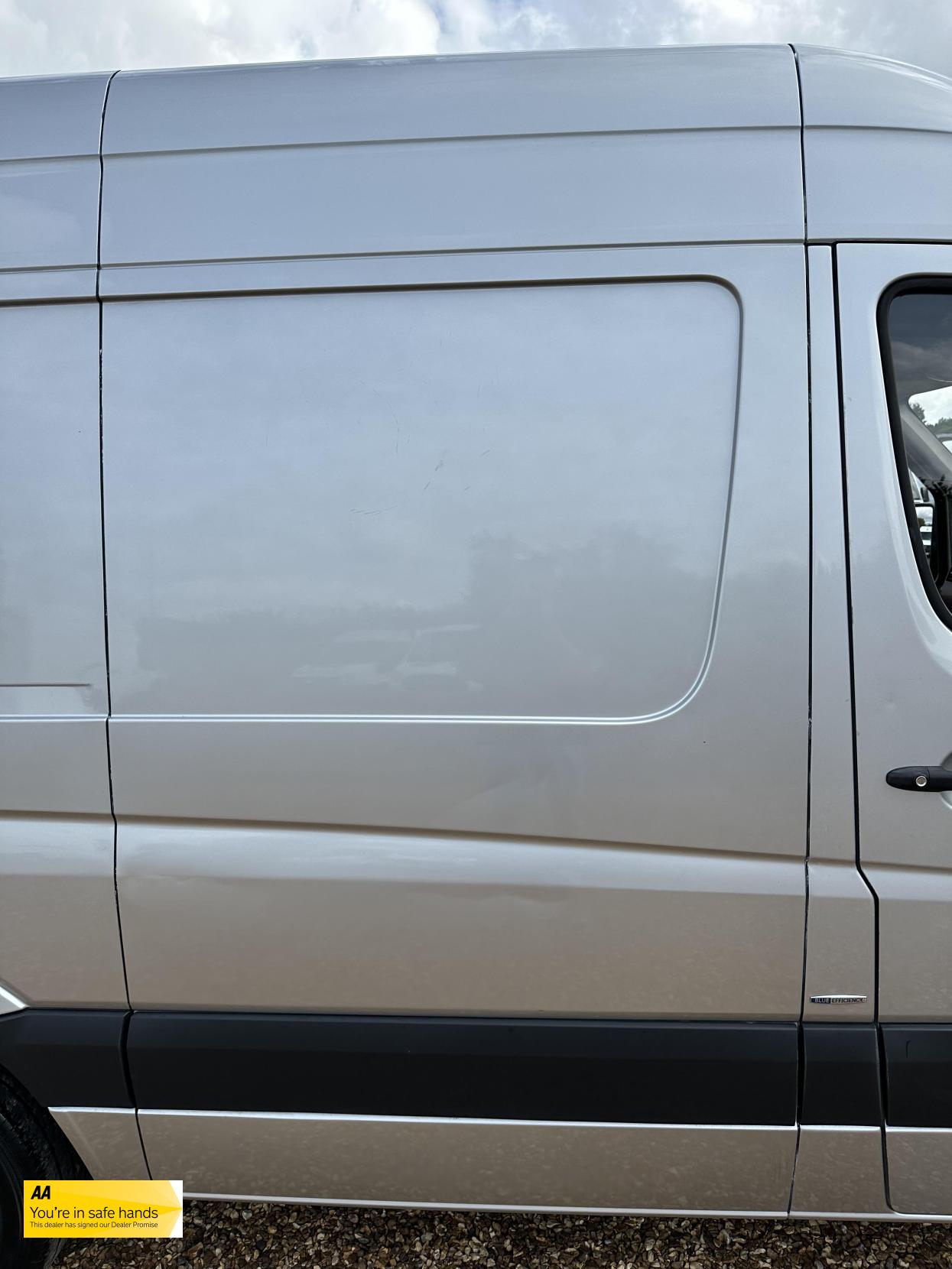 Mercedes-Benz Sprinter 2.1 313 CDi BlueEFFICIENCY Panel Van 4dr Diesel Manual RWD L1 H3 (211 g/km, 129 bhp)