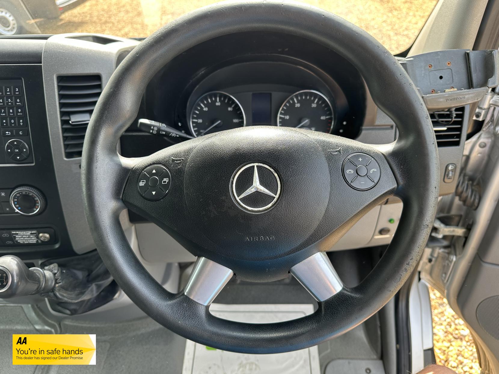 Mercedes-Benz Sprinter 2.1 313 CDi BlueEFFICIENCY Panel Van 4dr Diesel Manual RWD L1 H3 (211 g/km, 129 bhp)