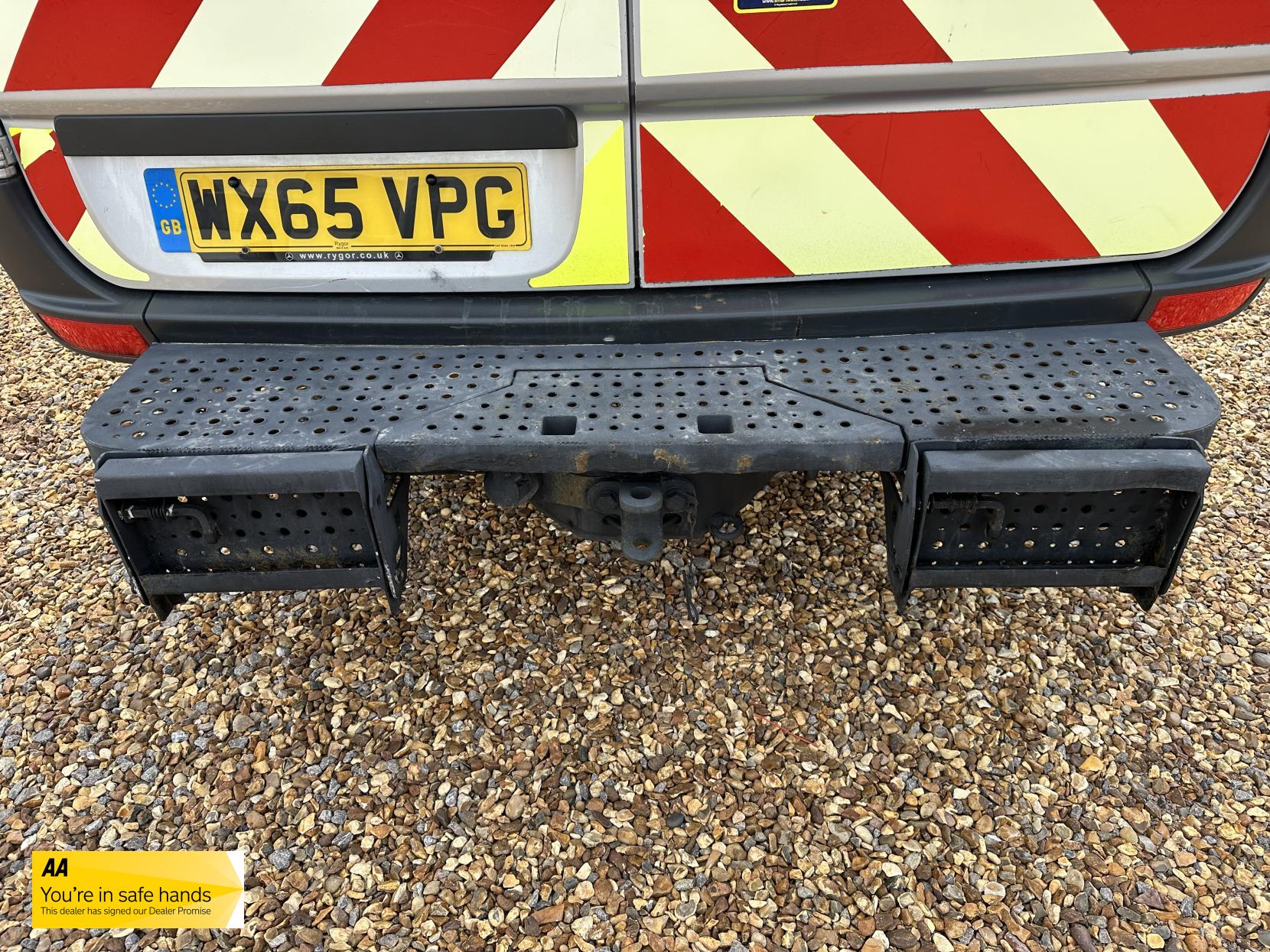 Mercedes-Benz Sprinter 2.1 313 CDi BlueEFFICIENCY Panel Van 4dr Diesel Manual RWD L1 H3 (211 g/km, 129 bhp)