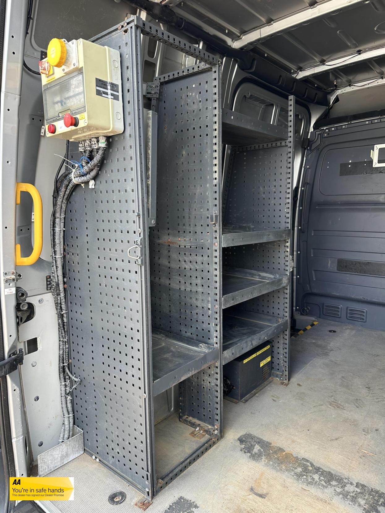 Mercedes-Benz Sprinter 2.1 313 CDi BlueEFFICIENCY Panel Van 4dr Diesel Manual RWD L1 H3 (211 g/km, 129 bhp)