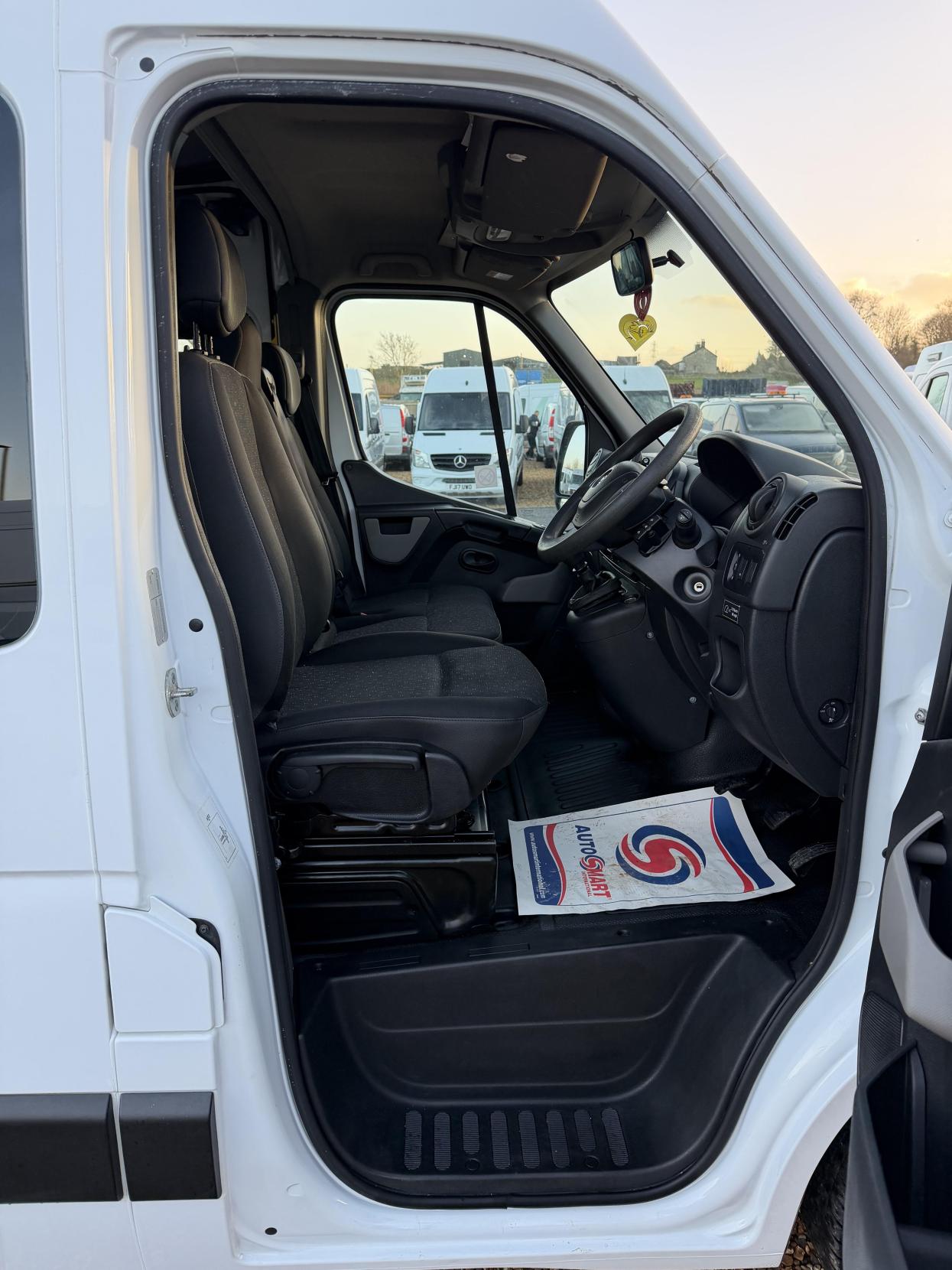 Vauxhall Movano 2.3 CDTi 3500 Panel Van 5dr Diesel Manual FWD L2 H2 Euro 6 (130 ps)