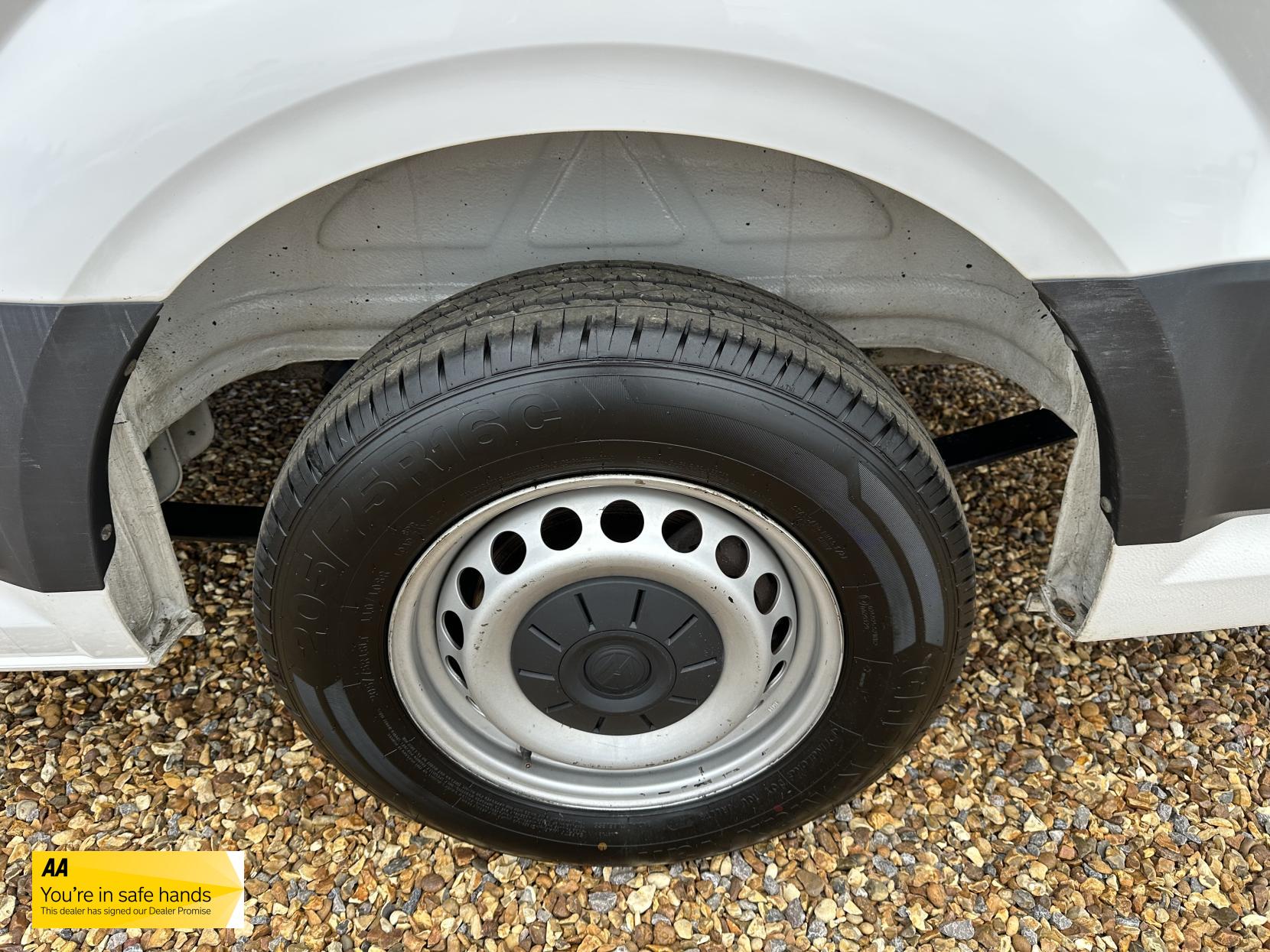 Volkswagen Crafter 2.0 TDI CR35 Startline Panel Van 5dr Diesel Manual FWD LWB High Roof Euro 6 (s/s) (140 ps)