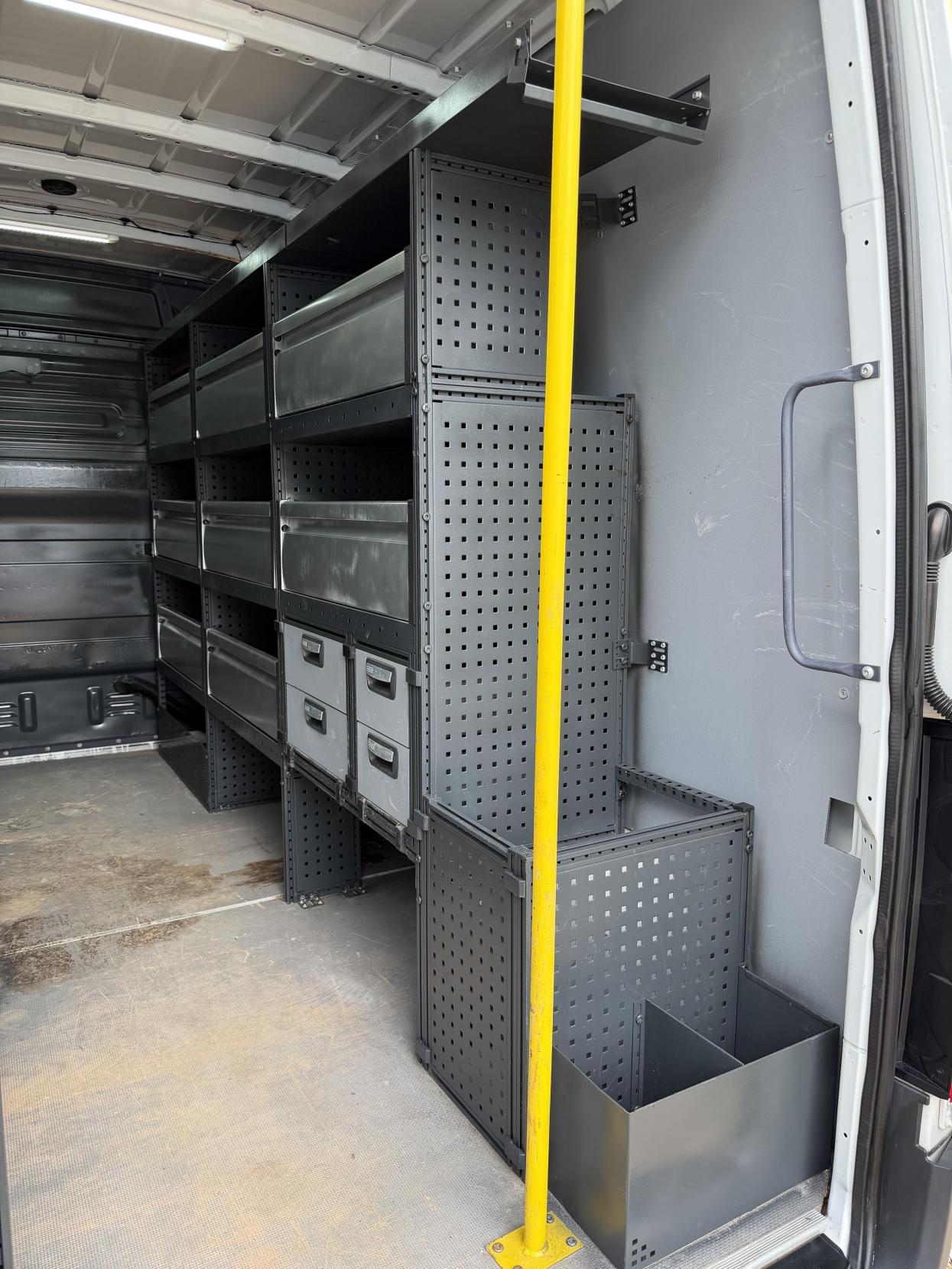 2021 Mercedes-Benz Sprinter 2.1 314 CDI Progressive Panel Van 5dr Diesel Manual FWD L2 H2 Euro 6 (s/s) (143 ps) - Thumbnail 44