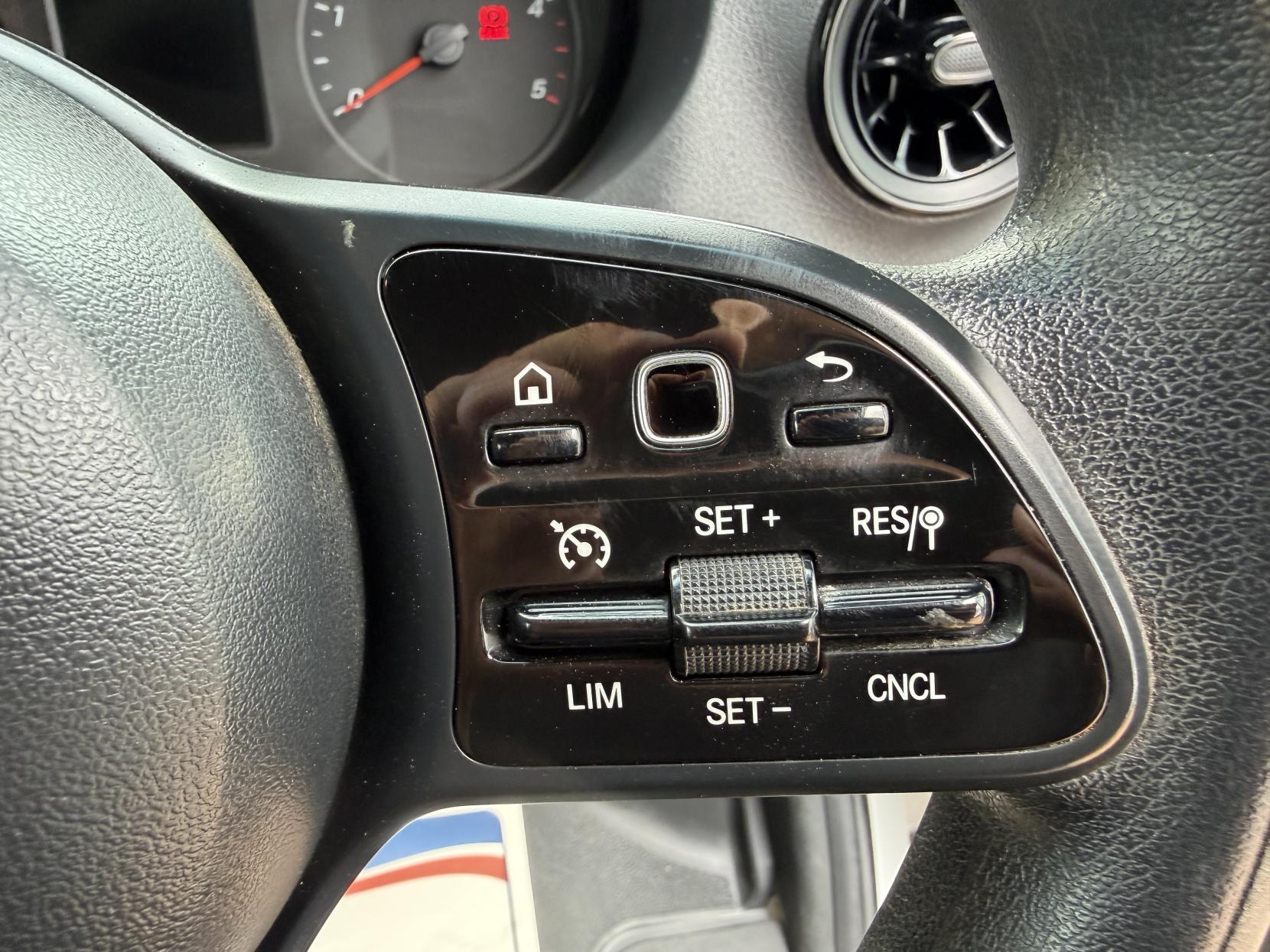 2021 Mercedes-Benz Sprinter 2.1 314 CDI Progressive Panel Van 5dr Diesel Manual FWD L2 H2 Euro 6 (s/s) (143 ps) - Thumbnail 19