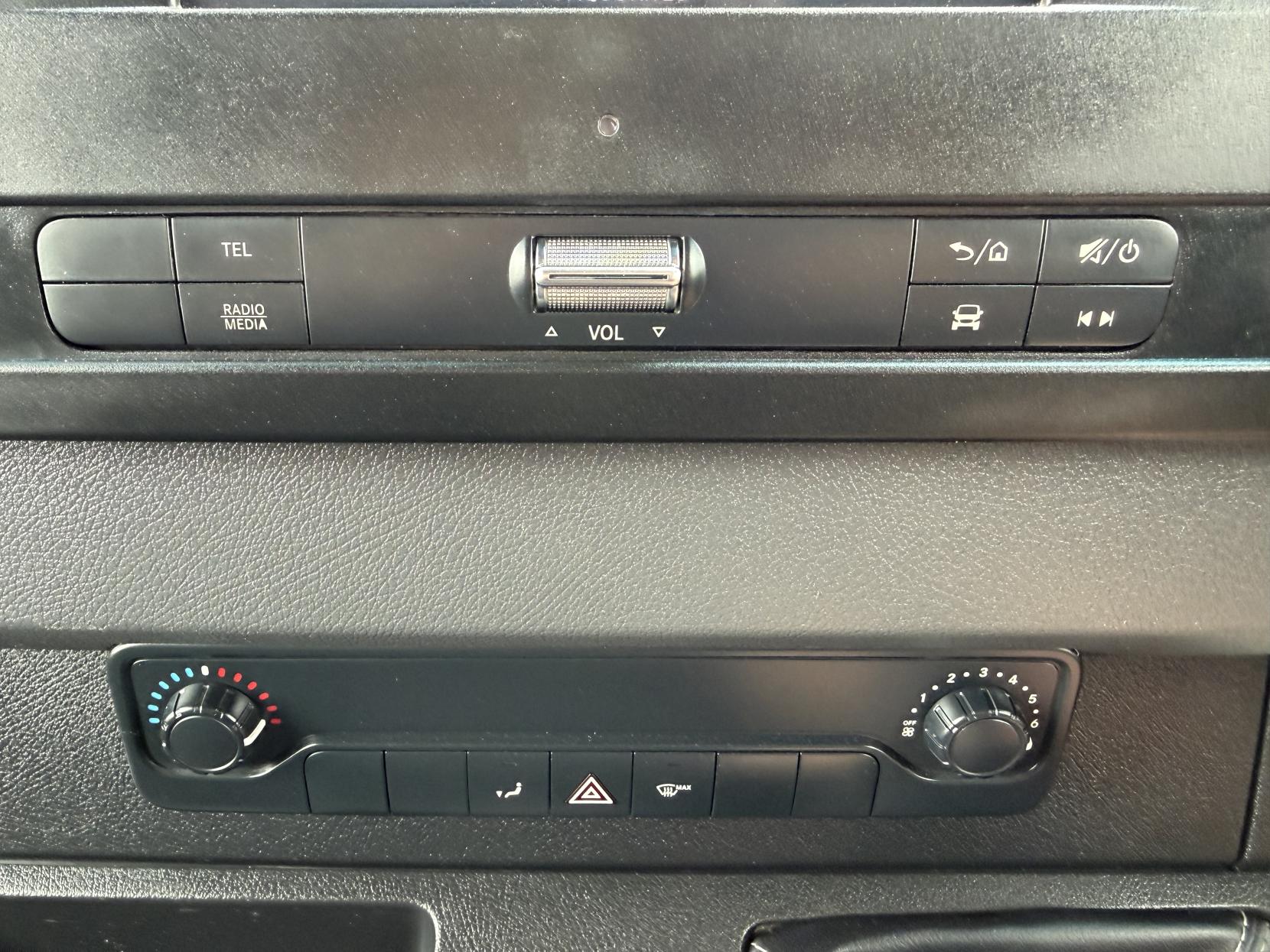 2021 Mercedes-Benz Sprinter 2.1 314 CDI Progressive Panel Van 5dr Diesel Manual FWD L2 H2 Euro 6 (s/s) (143 ps) - Thumbnail 22
