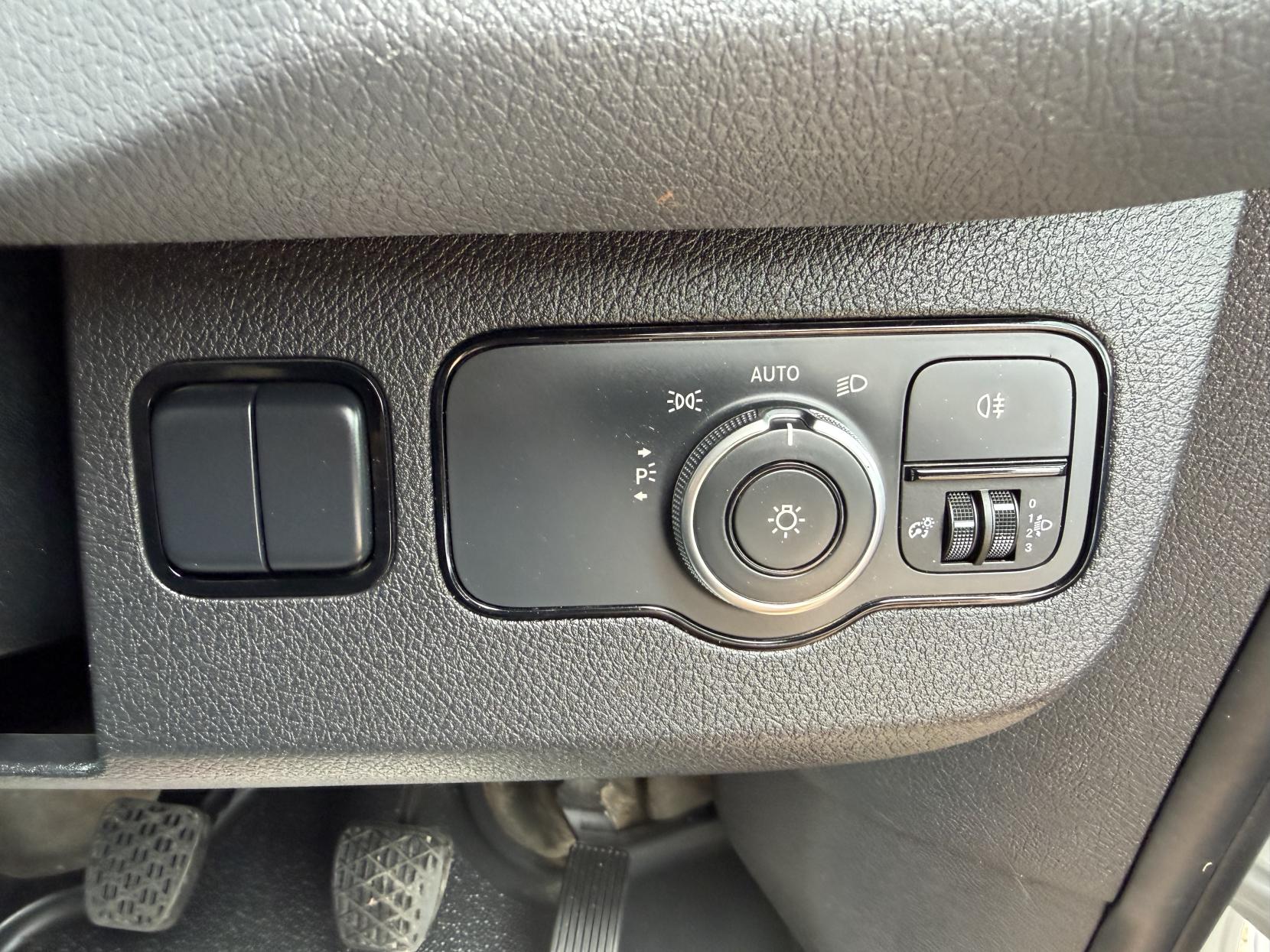 2021 Mercedes-Benz Sprinter 2.1 314 CDI Progressive Panel Van 5dr Diesel Manual FWD L2 H2 Euro 6 (s/s) (143 ps) - Thumbnail 25