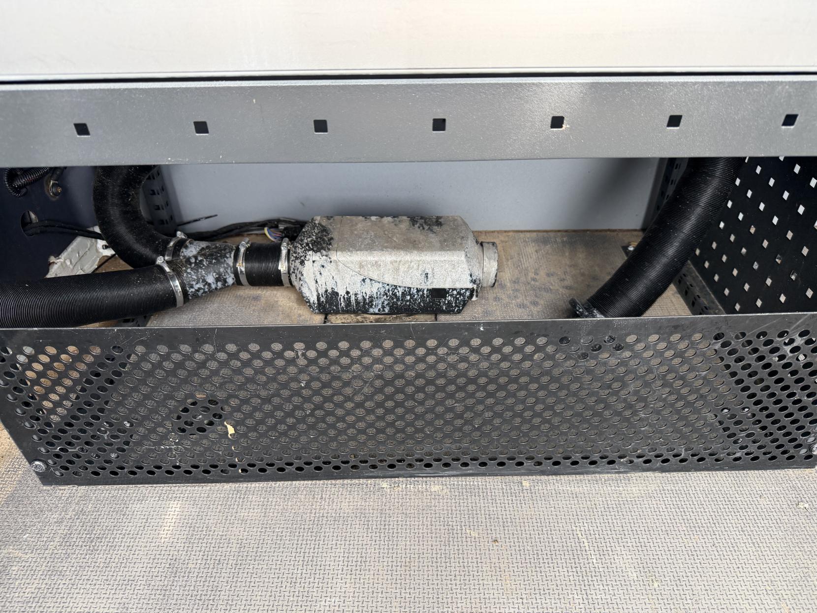 2021 Mercedes-Benz Sprinter 2.1 314 CDI Progressive Panel Van 5dr Diesel Manual FWD L2 H2 Euro 6 (s/s) (143 ps) - Thumbnail 46
