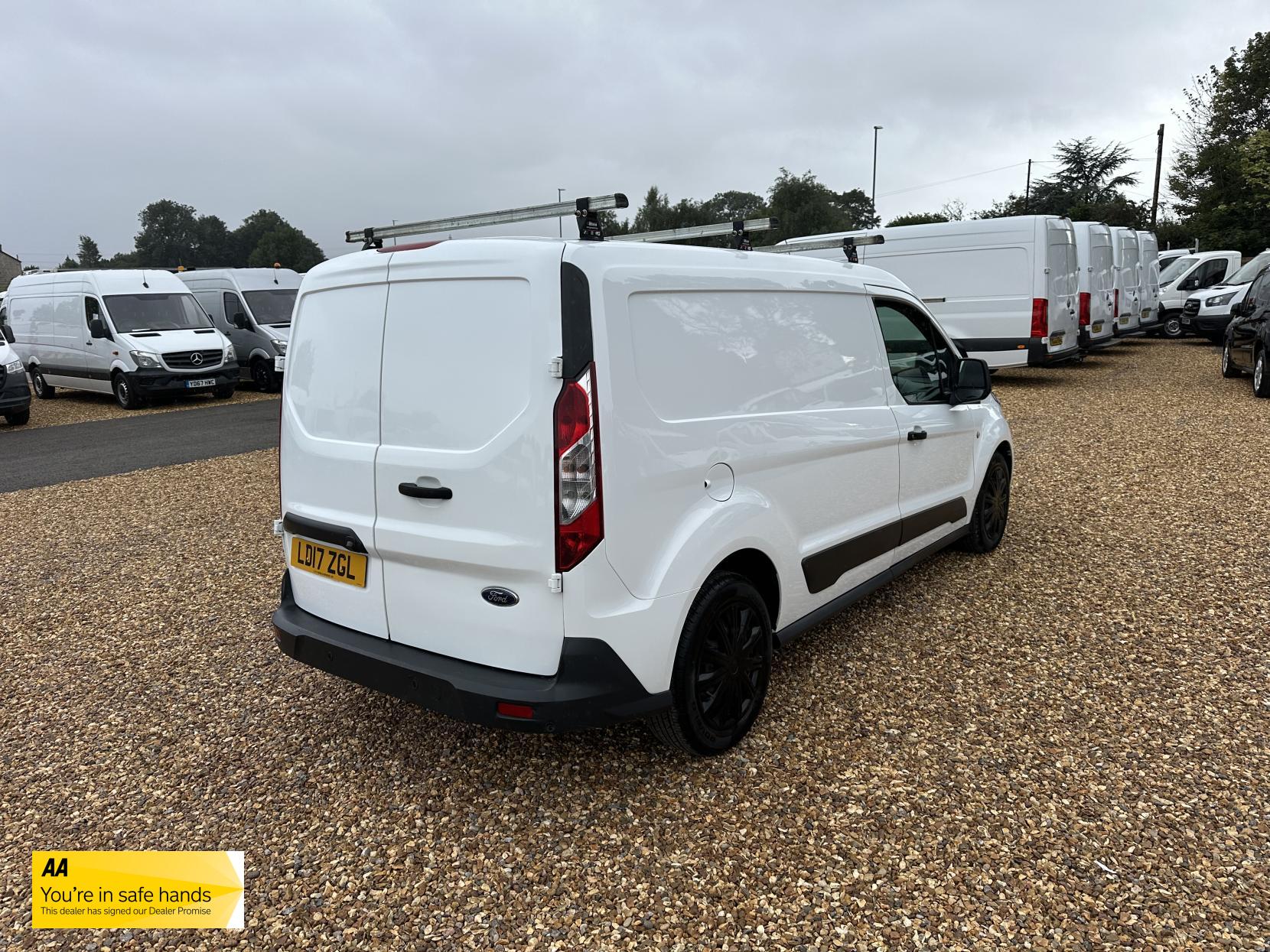 Ford Transit Connect 1.5 TDCi 210 Trend Panel Van 5dr Diesel Manual L2 H1 (124 g/km, 99 bhp)