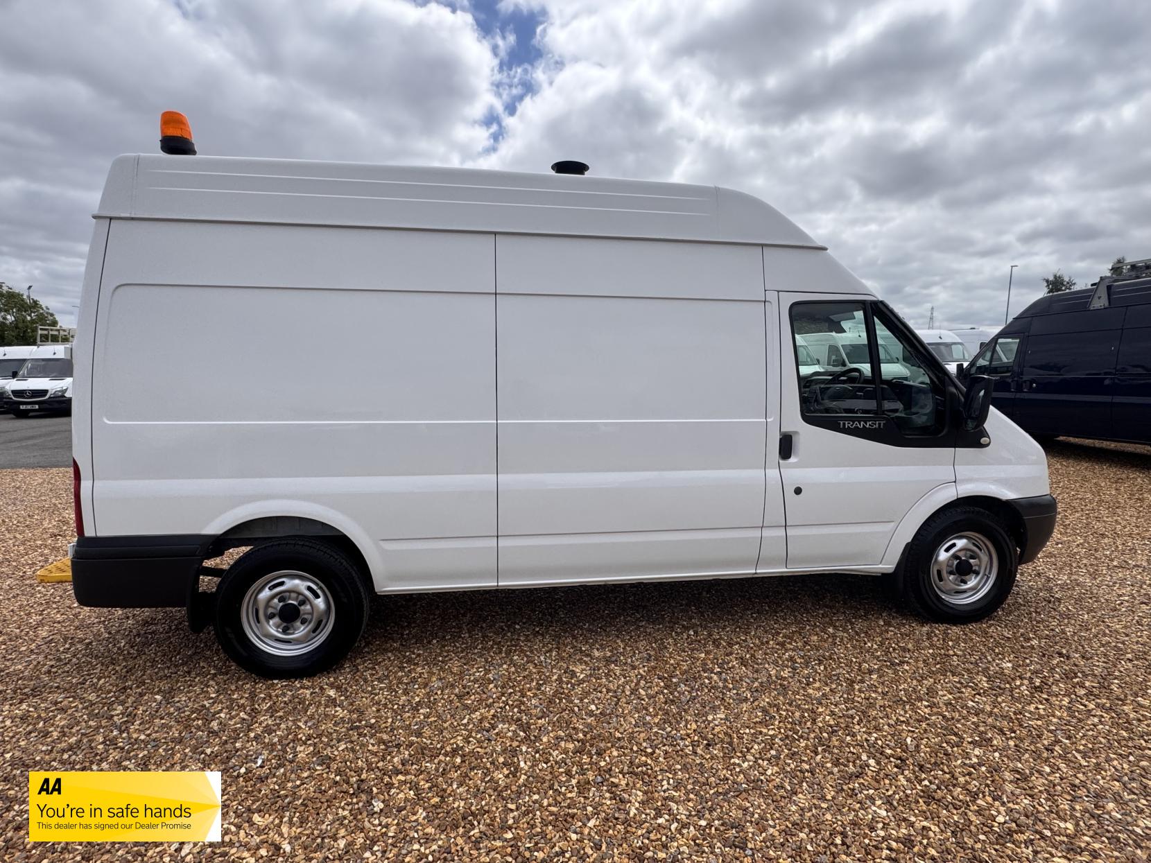 Ford Transit 2.2 TDCi 350 Panel Van 3dr Diesel Manual RWD L3 H3 (224 g/km, 98 bhp)