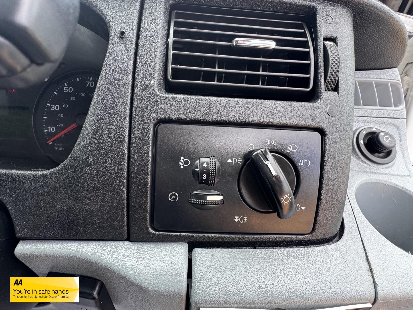 Ford Transit 2.2 TDCi 350 Panel Van 3dr Diesel Manual RWD L3 H3 (224 g/km, 98 bhp)