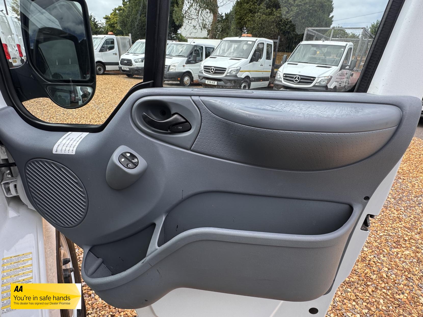 Ford Transit 2.2 TDCi 350 Panel Van 3dr Diesel Manual RWD L3 H3 (224 g/km, 98 bhp)