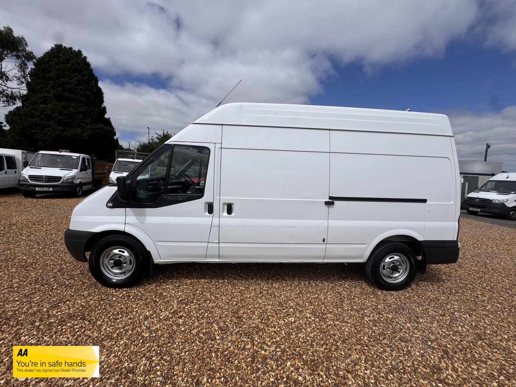Ford Transit 2.2 TDCi 350 Panel Van 3dr Diesel Manual RWD L3 H3 (224 g/km, 98 bhp)