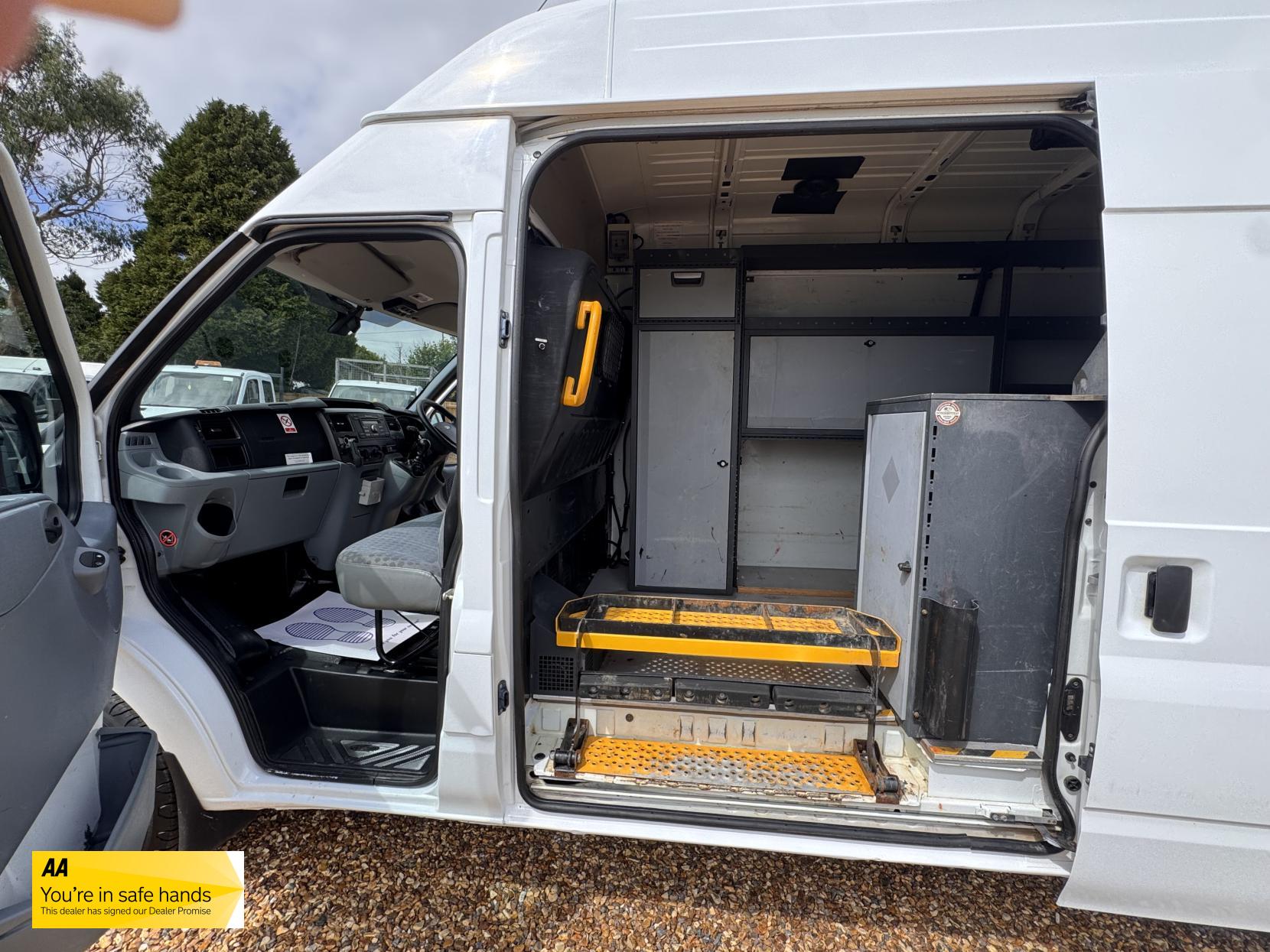 Ford Transit 2.2 TDCi 350 Panel Van 3dr Diesel Manual RWD L3 H3 (224 g/km, 98 bhp)