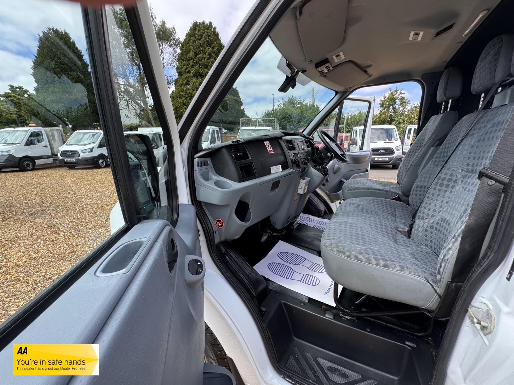 Ford Transit 2.2 TDCi 350 Panel Van 3dr Diesel Manual RWD L3 H3 (224 g/km, 98 bhp)