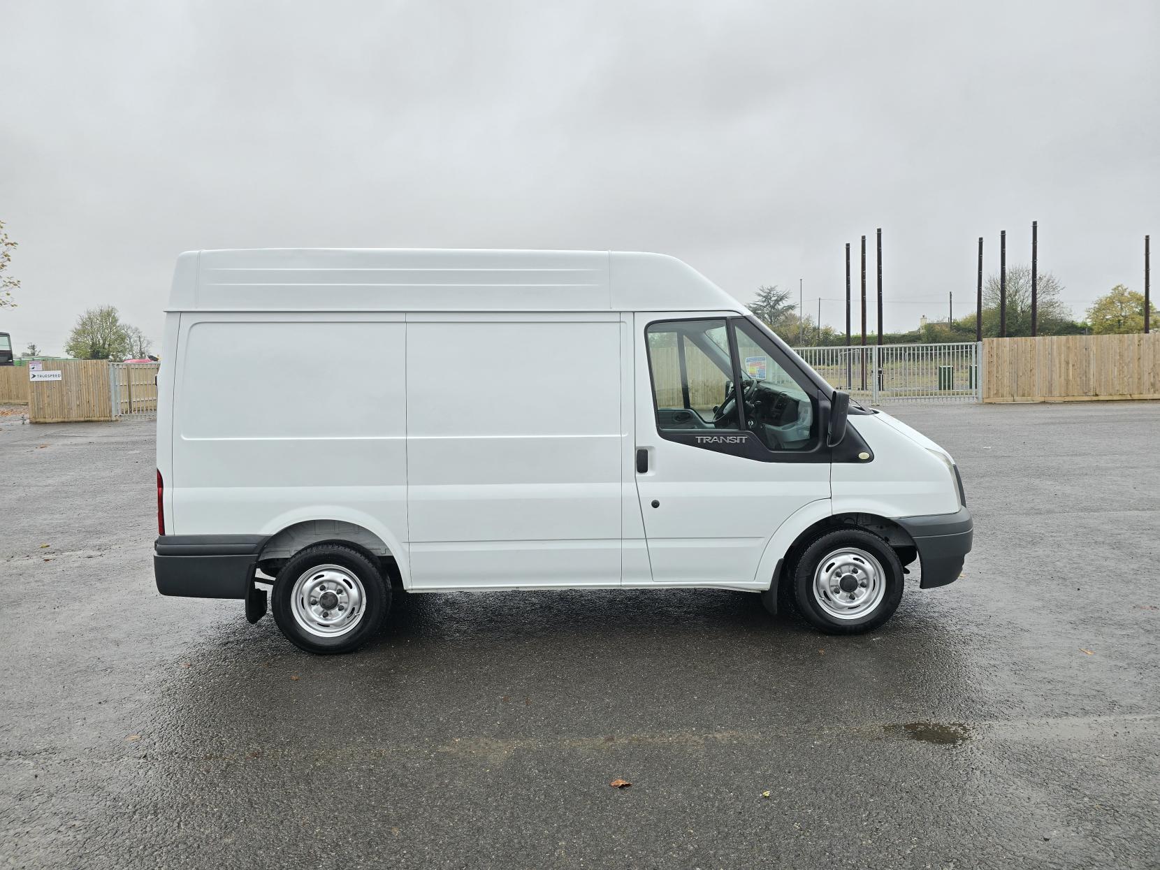 Ford Transit 2.2 TDCi 280 Duratorq Panel Van 3dr Diesel Manual FWD L2 H2 (84 bhp)