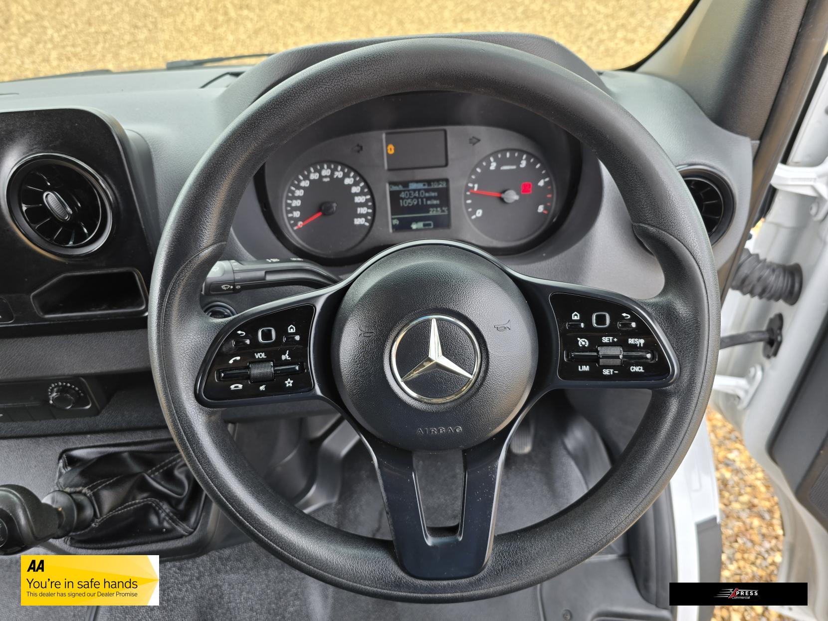 Mercedes-Benz Sprinter Sprinter 2.1 311 CDI Panel Van 5dr Diesel Manual RWD L3 H2 Euro 6 (114 ps)