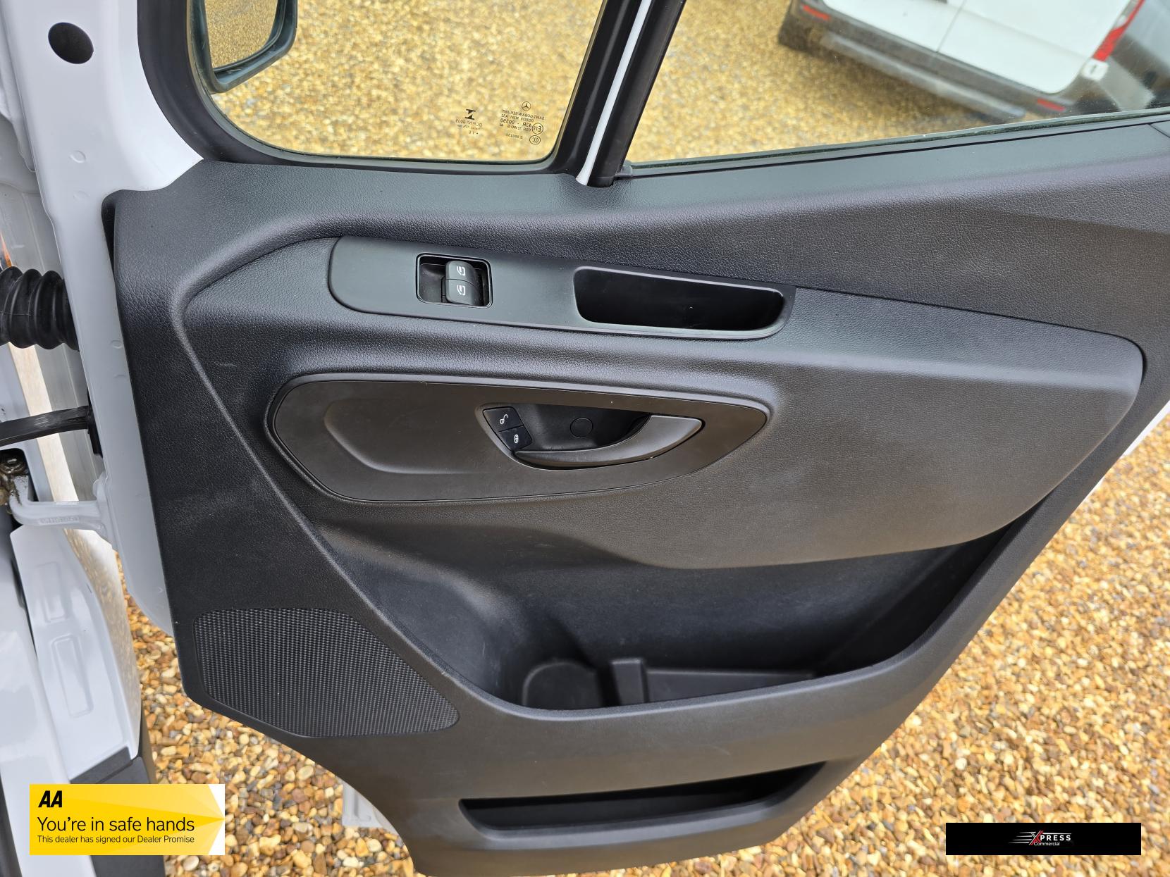 Mercedes-Benz Sprinter Sprinter 2.1 311 CDI Panel Van 5dr Diesel Manual RWD L3 H2 Euro 6 (114 ps)