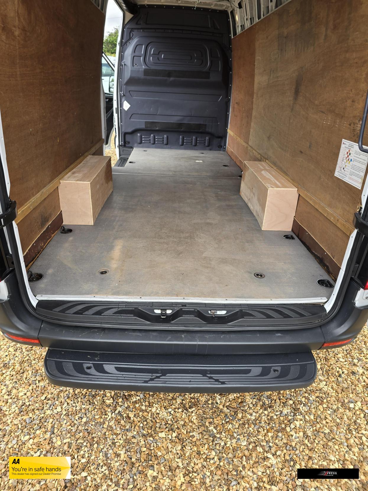 Mercedes-Benz Sprinter Sprinter 2.1 311 CDI Panel Van 5dr Diesel Manual RWD L3 H2 Euro 6 (114 ps)