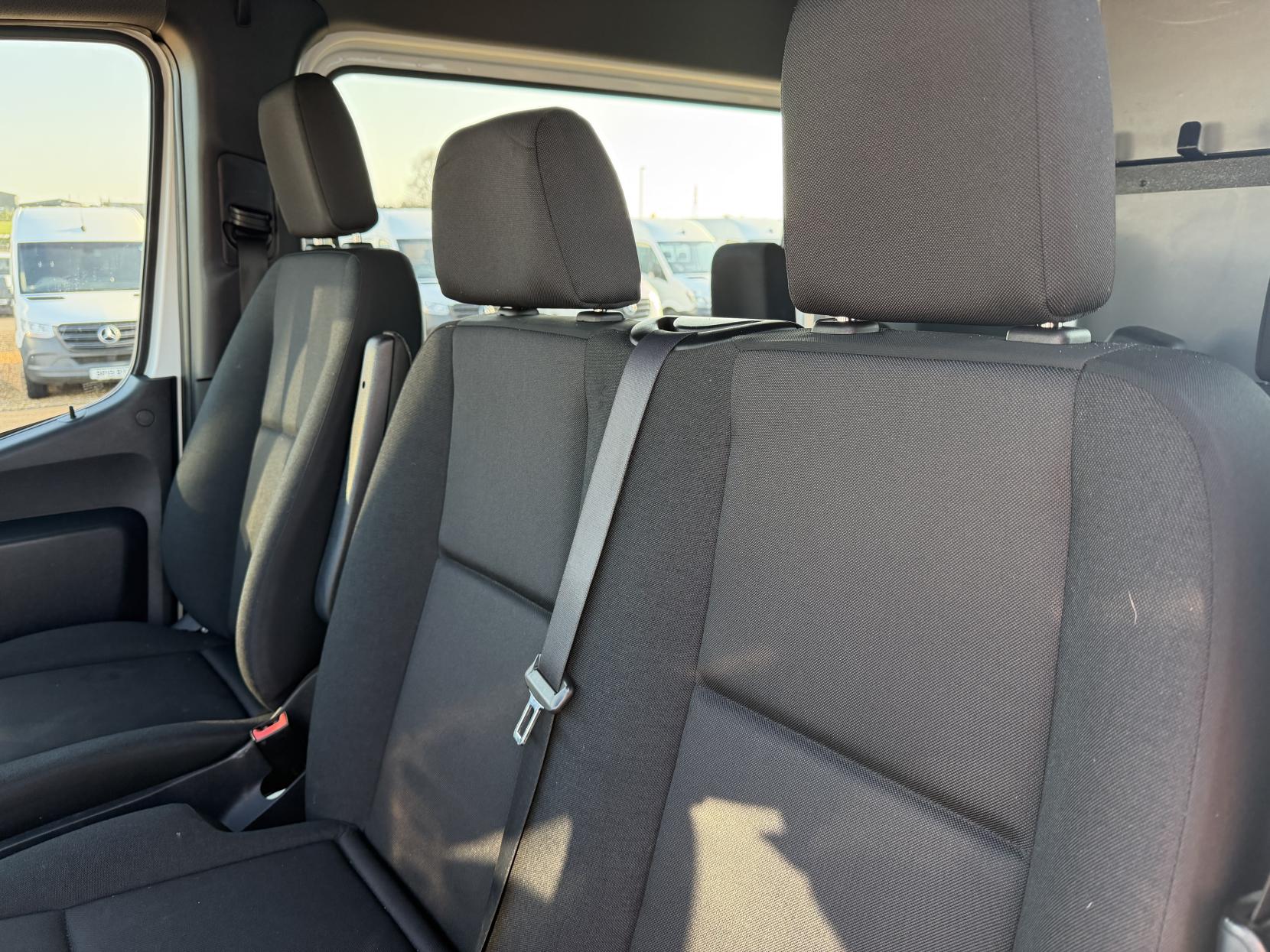 Mercedes-Benz Sprinter 2.0 Progressive Panel Van LCV (2018 - )