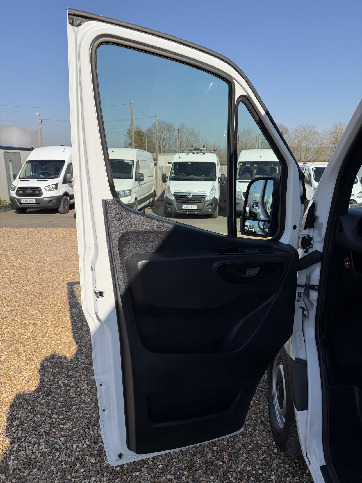 Mercedes-Benz Sprinter 2.0 Progressive Panel Van LCV (2018 - )