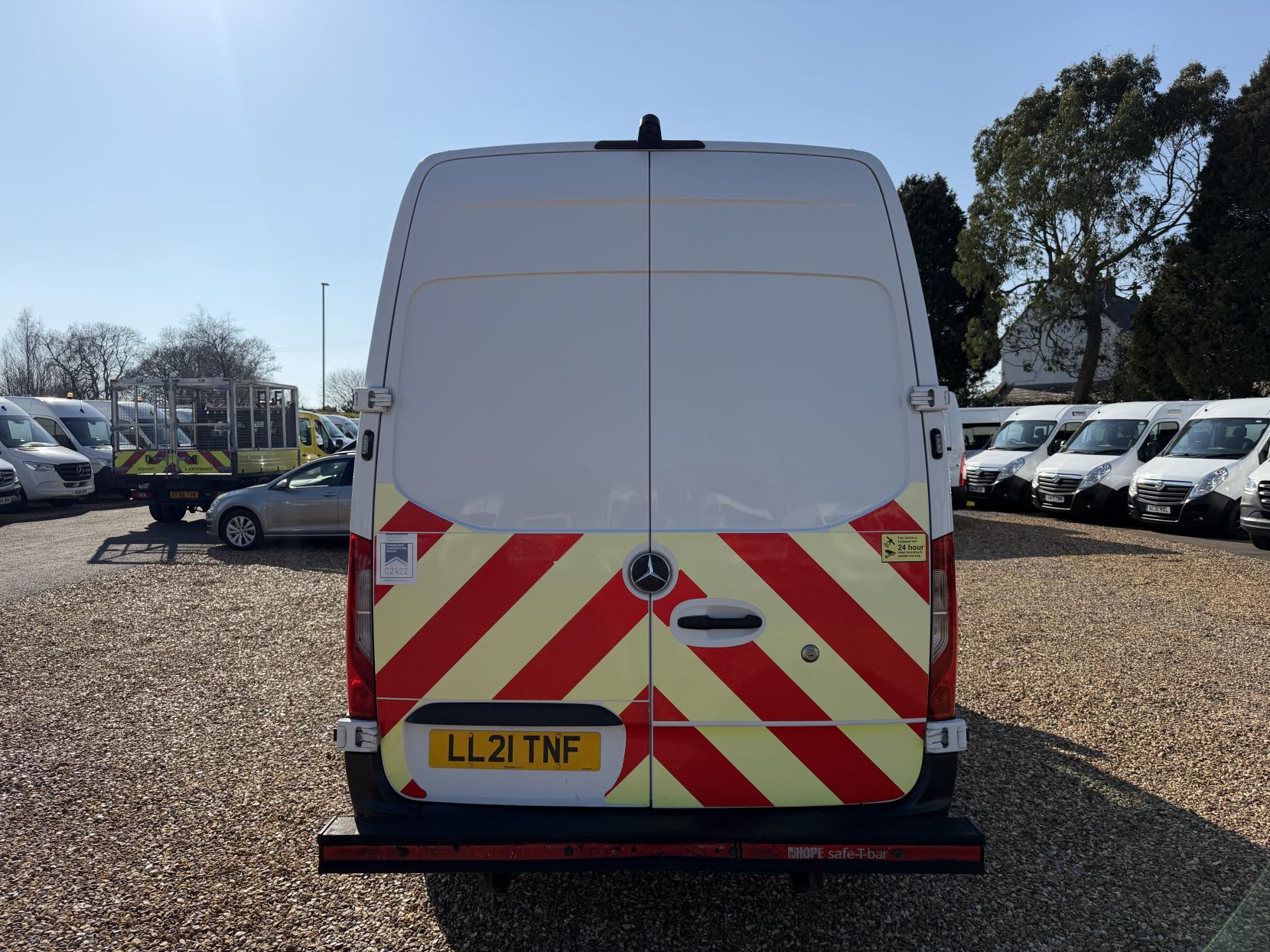 Mercedes-Benz Sprinter 2.0 Progressive Panel Van LCV (2018 - )