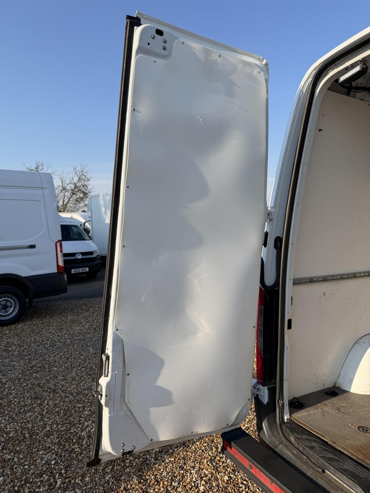 Mercedes-Benz Sprinter 2.0 Progressive Panel Van LCV (2018 - )