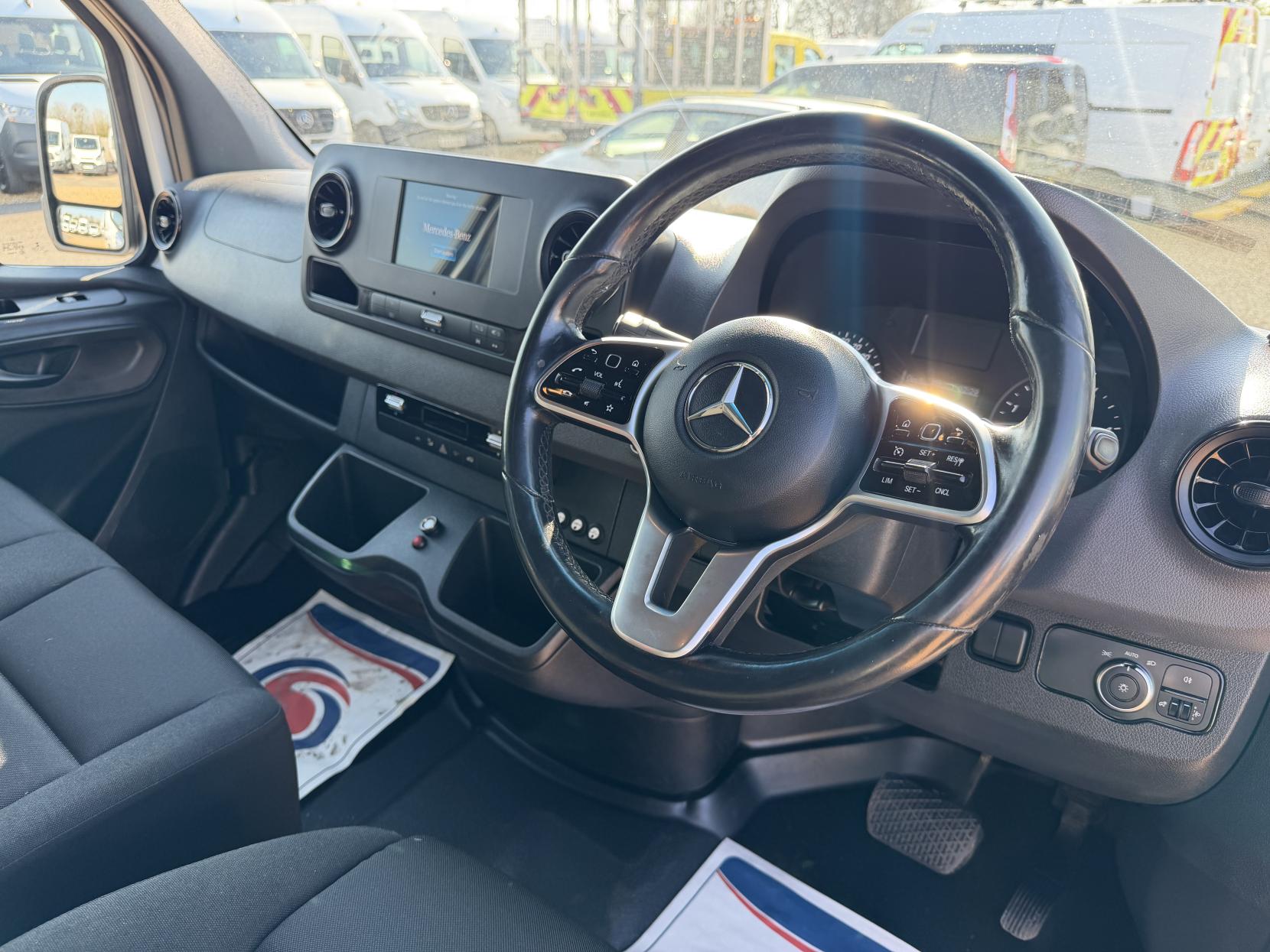Mercedes-Benz Sprinter 2.0 Progressive Panel Van LCV (2018 - )