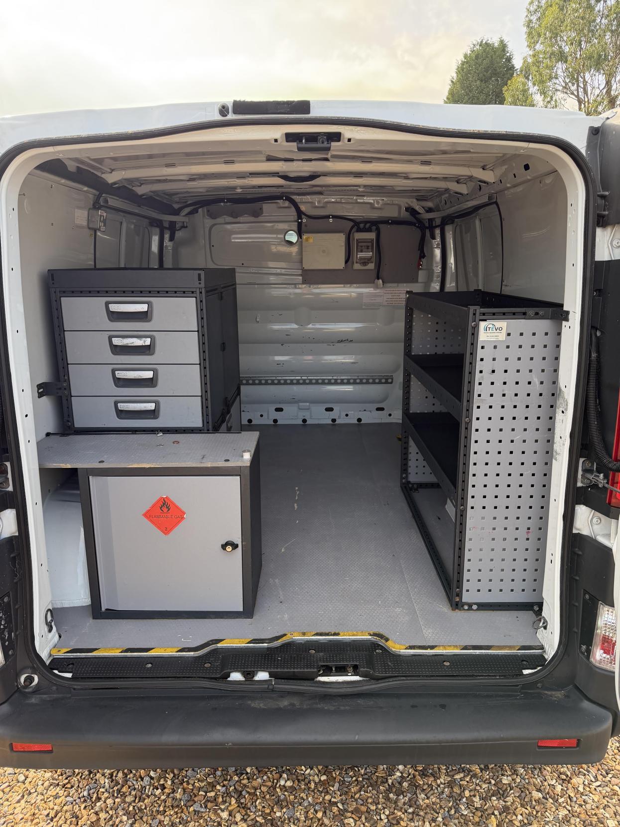 2014 Vauxhall Vivaro 2.0 2900 CDTi ecoFLEX Panel Van 4dr Diesel Manual FWD L1 (185 g/km, 113 bhp) - Thumbnail 34