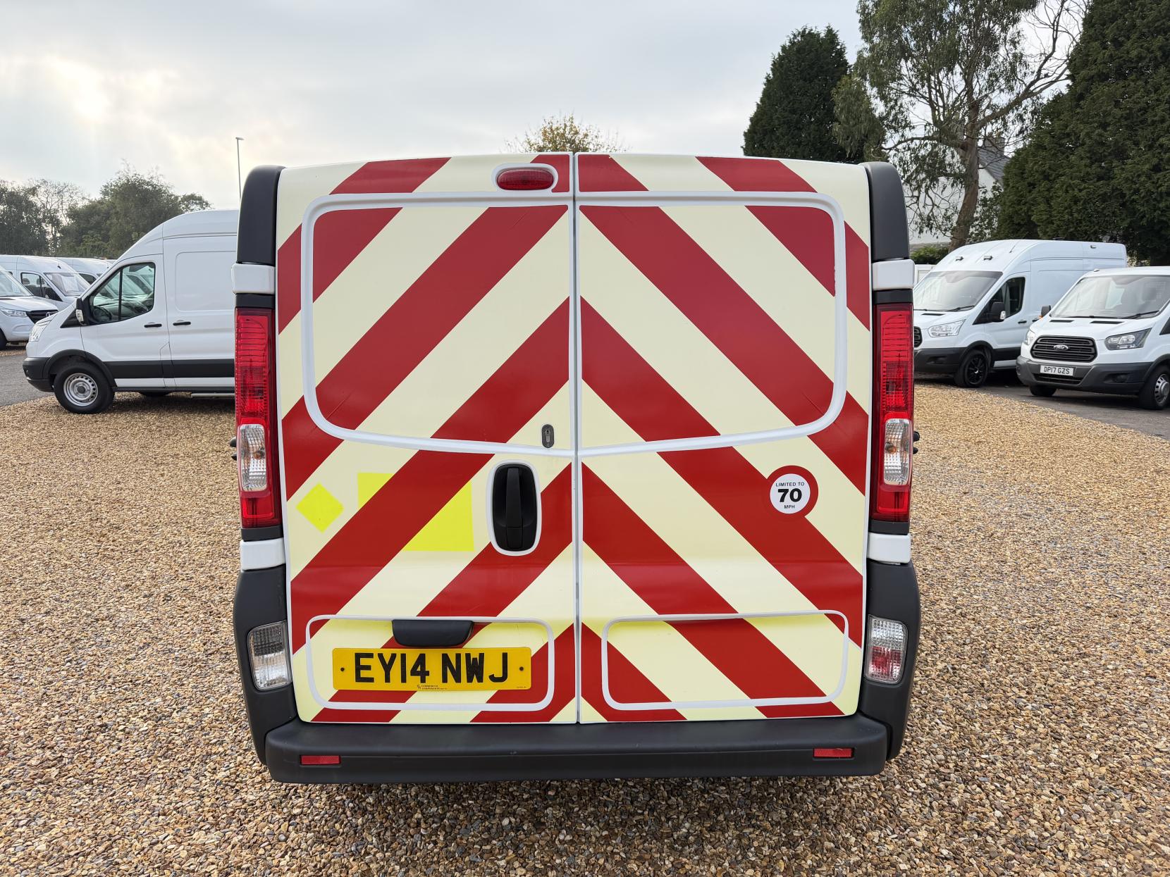 2014 Vauxhall Vivaro 2.0 2900 CDTi ecoFLEX Panel Van 4dr Diesel Manual FWD L1 (185 g/km, 113 bhp) - Thumbnail 7