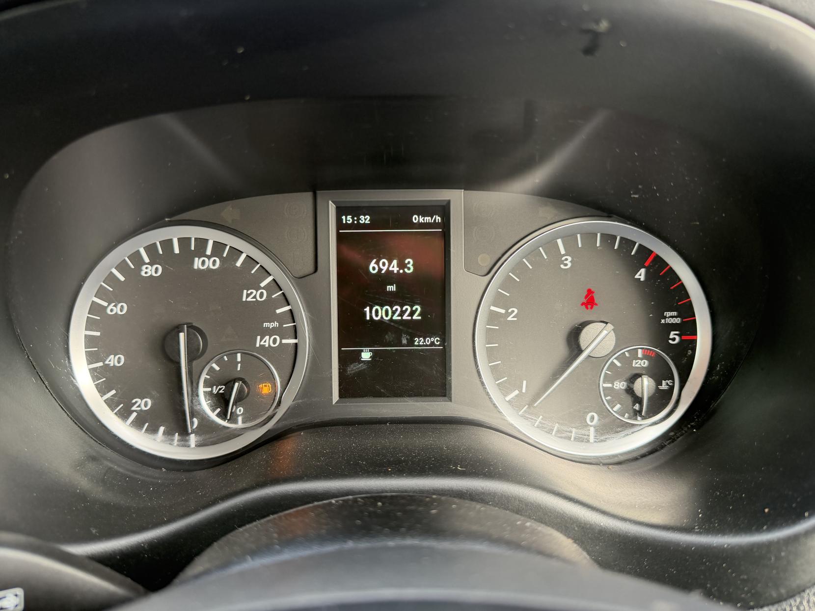 2019 Mercedes-Benz Vito 2.1 114 CDI BlueTEC Panel Van 5dr Diesel Manual RWD L1 Euro 6 (s/s) (136 ps) - Thumbnail 18