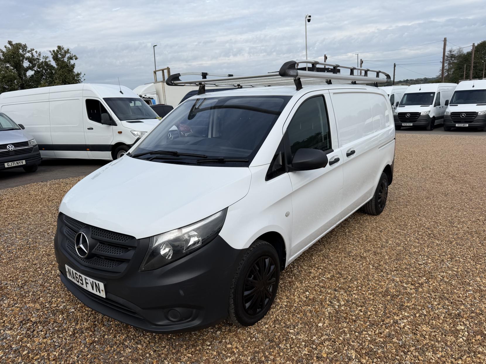 2019 Mercedes-Benz Vito 2.1 114 CDI BlueTEC Panel Van 5dr Diesel Manual RWD L1 Euro 6 (s/s) (136 ps) - Thumbnail 7