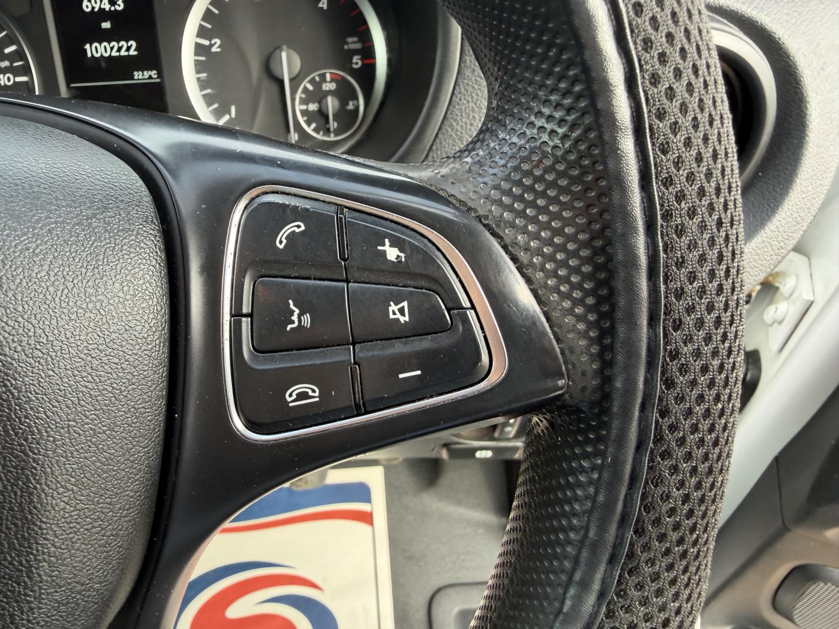 2019 Mercedes-Benz Vito 2.1 114 CDI BlueTEC Panel Van 5dr Diesel Manual RWD L1 Euro 6 (s/s) (136 ps) - Thumbnail 19