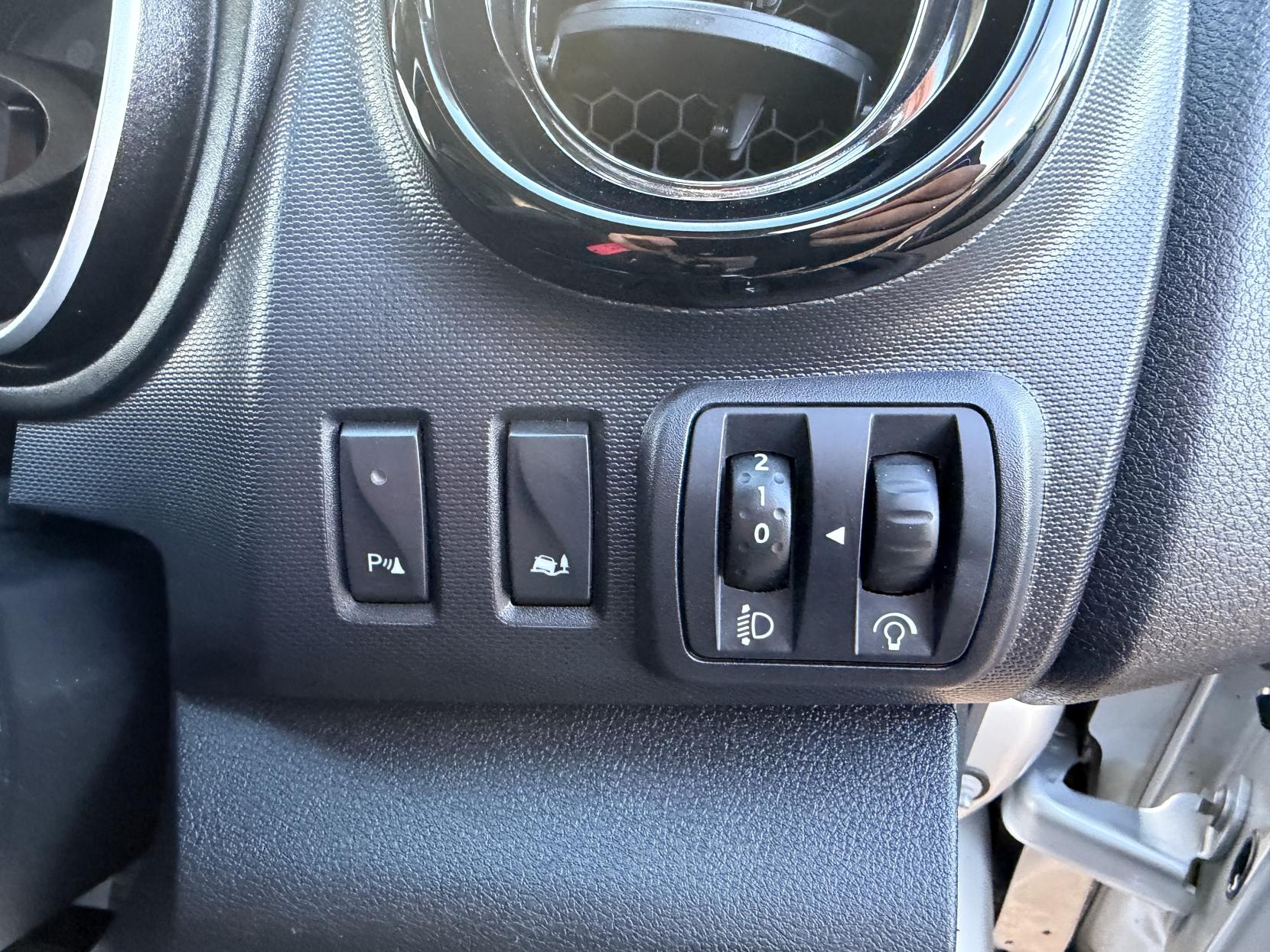 Vauxhall Vivaro 1.6 CDTi 2900 BiTurbo ecoTEC Sportive Panel Van 5dr Diesel Manual L2 H1 Euro 6 (s/s) (125 ps)