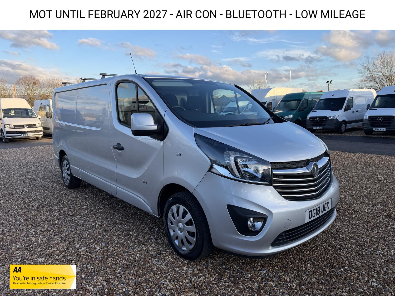 Vauxhall Vivaro 1.6 CDTi 2900 BiTurbo ecoTEC Sportive Panel Van 5dr Diesel Manual L2 H1 Euro 6 (s/s) (125 ps)