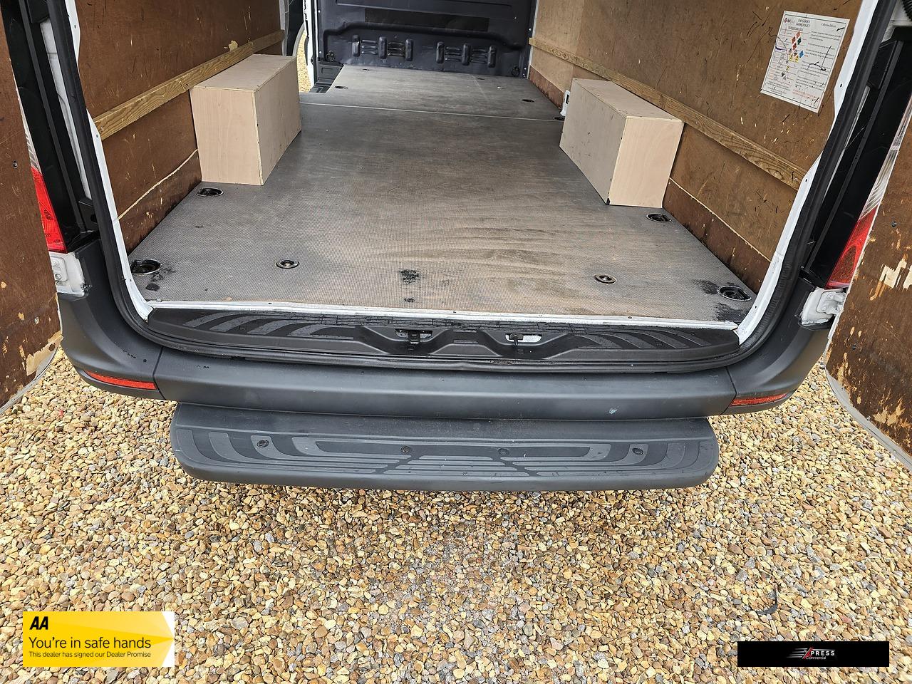 Mercedes-Benz Sprinter 2.1 311 CDI Panel Van 5dr Diesel Manual RWD L3 H2 Euro 6 (114 ps)