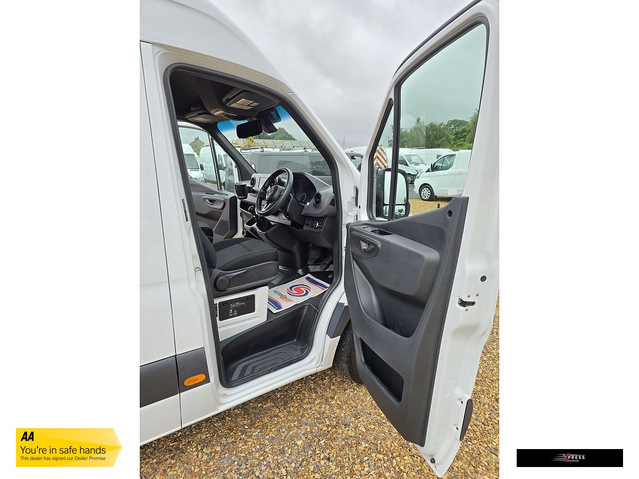 Mercedes-Benz Sprinter 2.1 311 CDI Panel Van 5dr Diesel Manual RWD L3 H2 Euro 6 (114 ps)